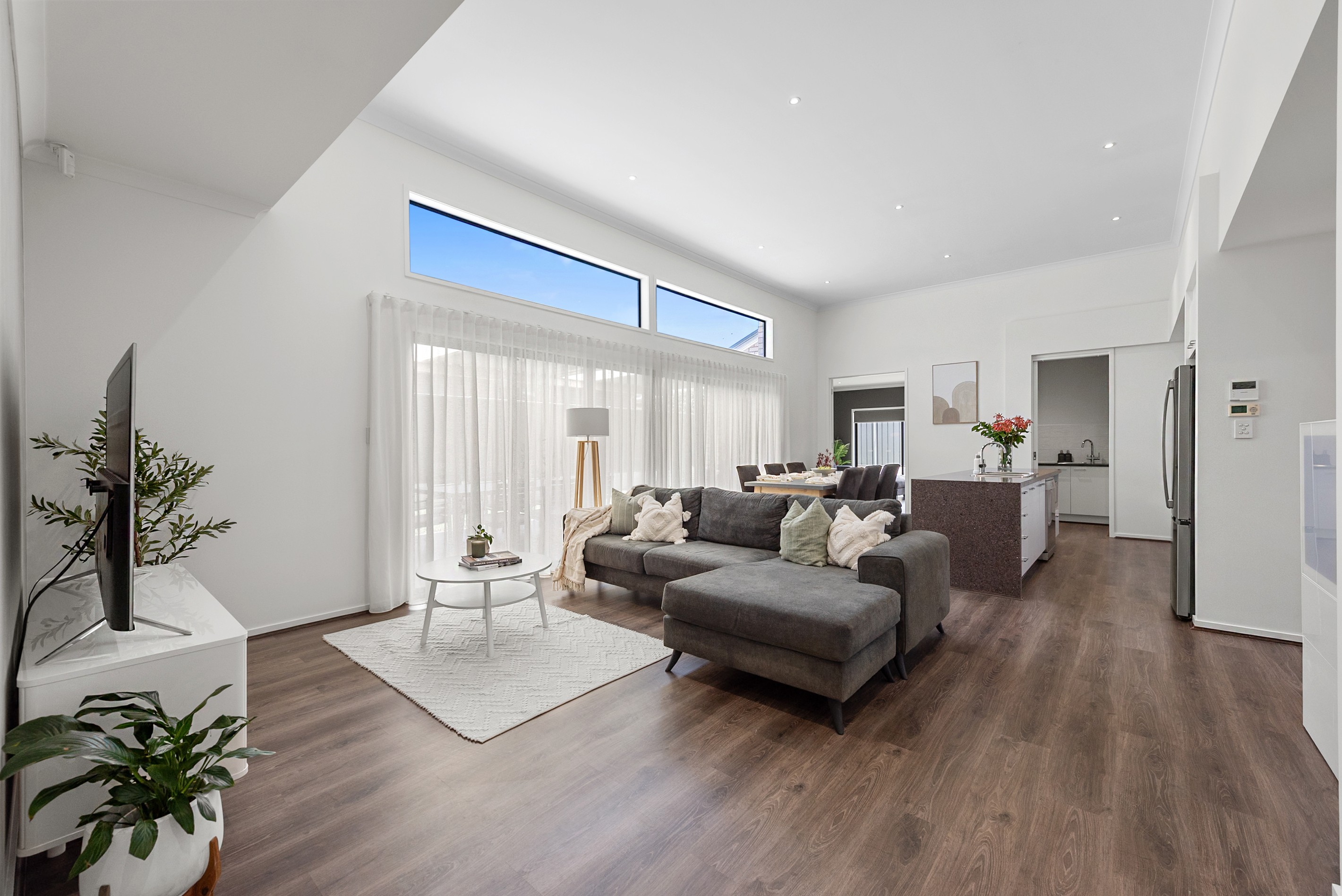 8 Blue Lake Drive, Blakeview, SA 5114