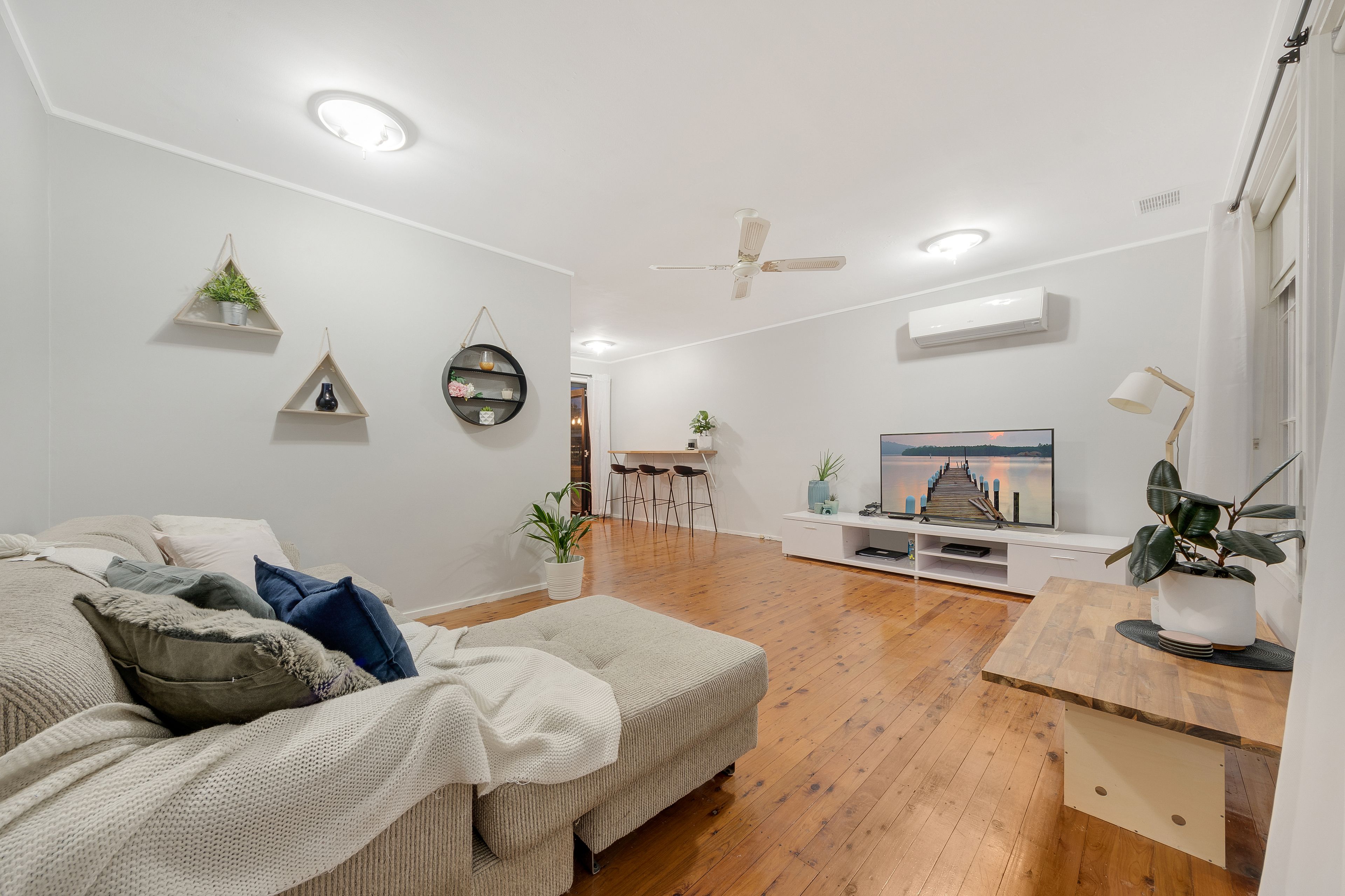 Bradbury, NSW 2560