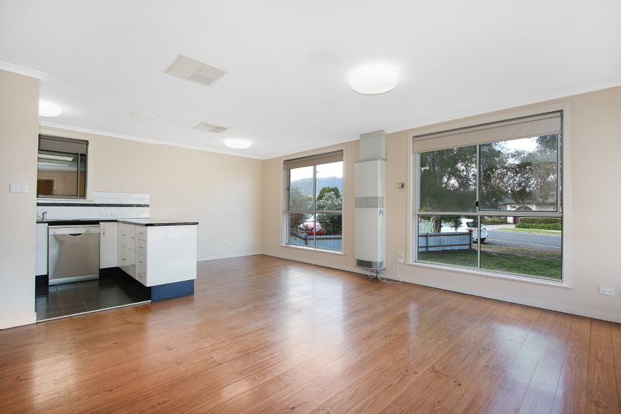 545 Kemp Street, Lavington, NSW 2641