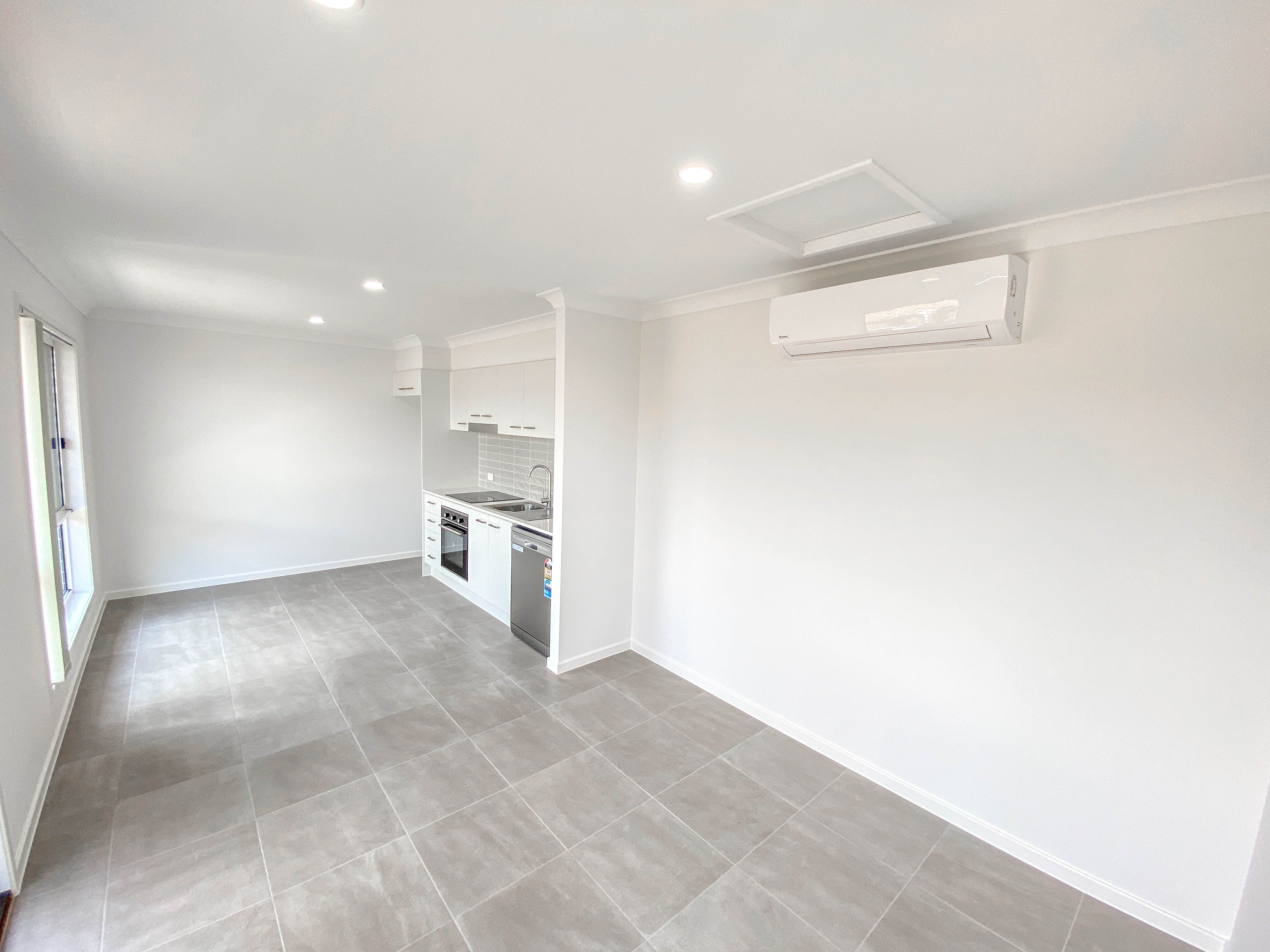 1/137 Regatta Circuit, Burpengary, QLD 4505
