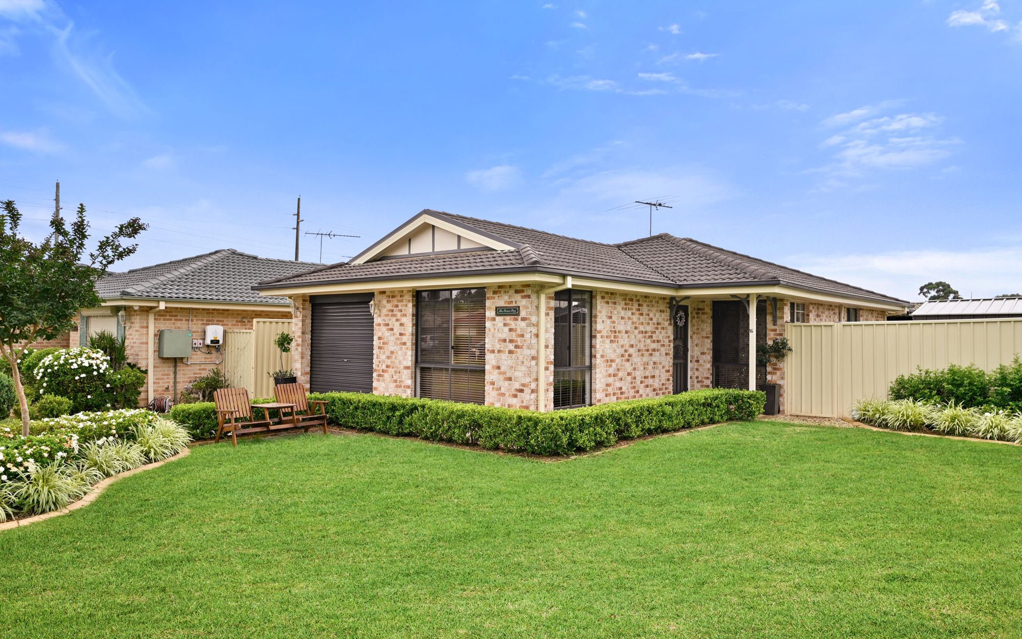 16 Wilkinson Crescent, Ingleburn, NSW 2565