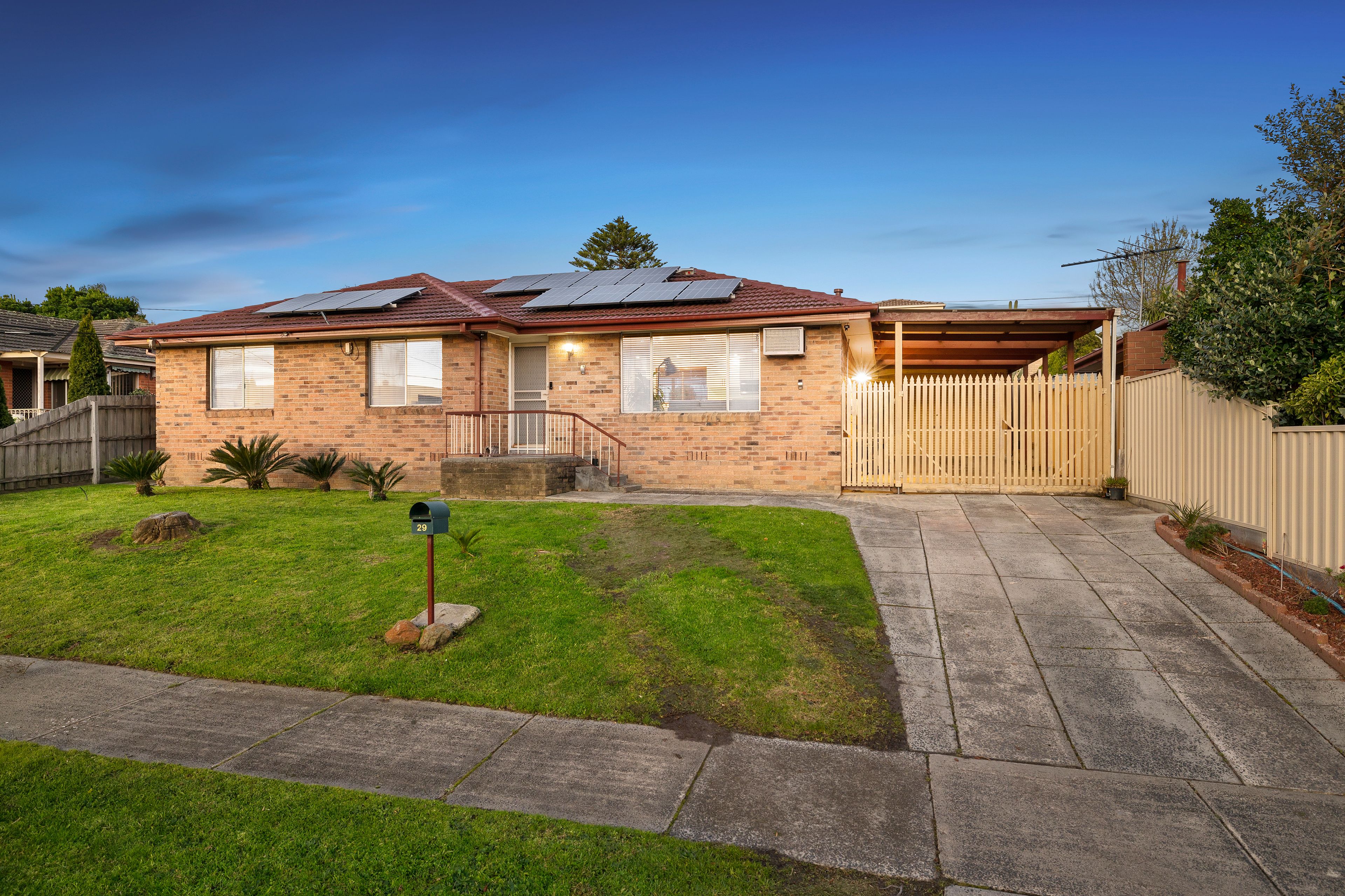 29 Kernot Crescent, Noble Park North VIC 3174