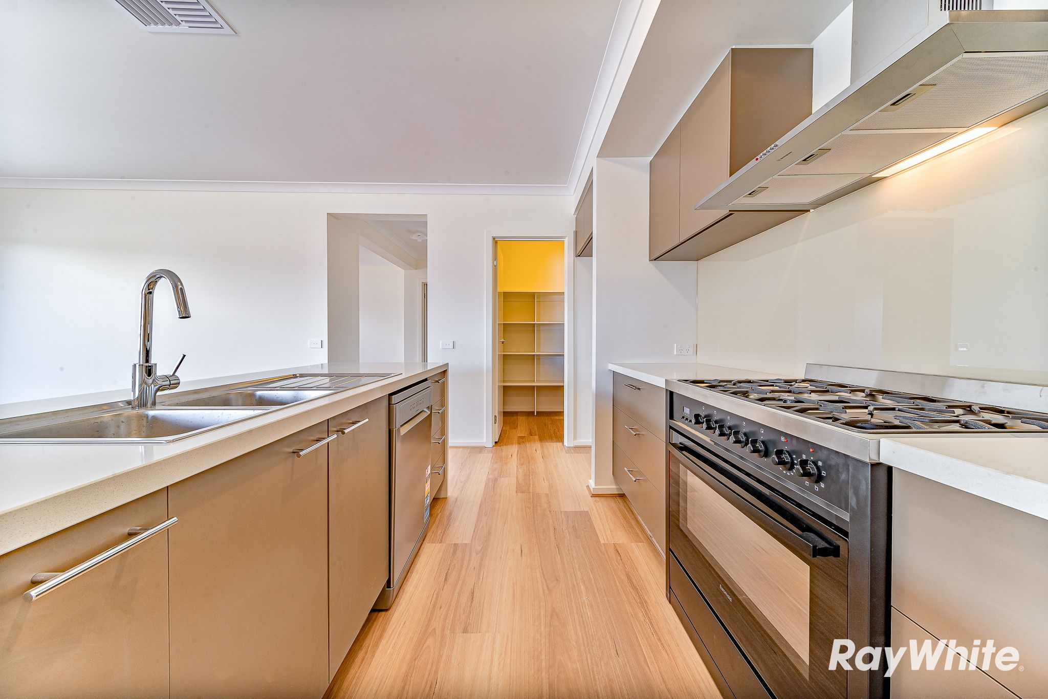 7 New Street, White Hills, VIC 3550