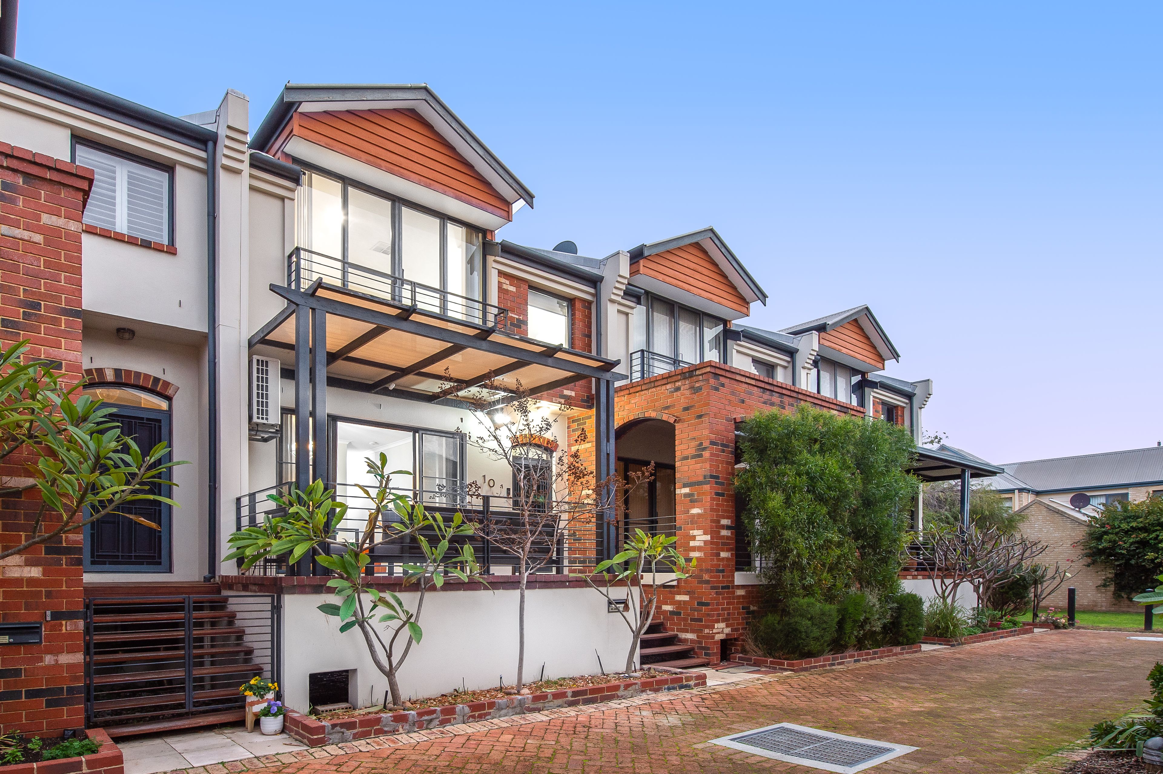 10/4 Hicks Street, North Fremantle, WA 6159