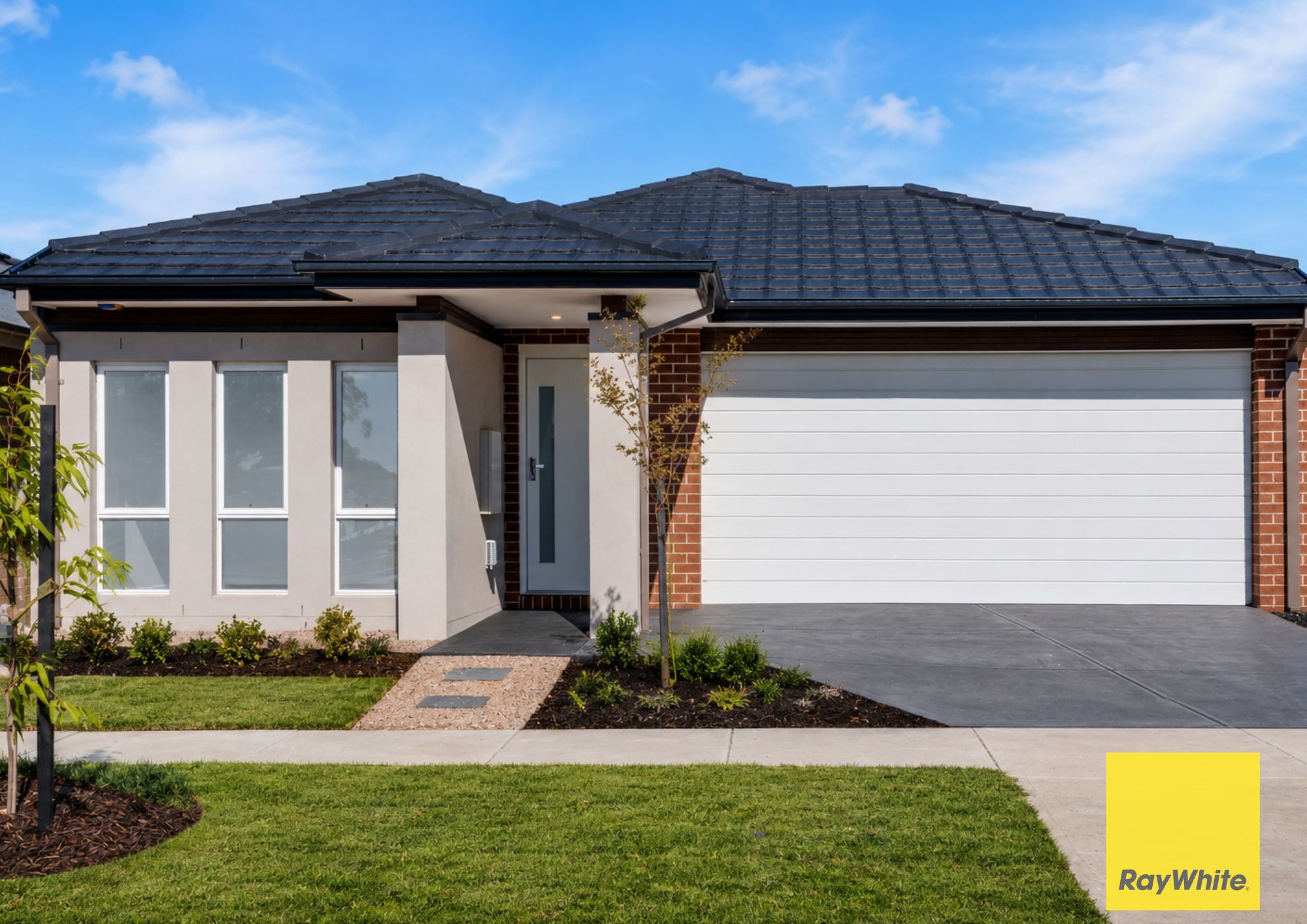 37 Monakeeba Boulevard — photo from Ray White Mernda