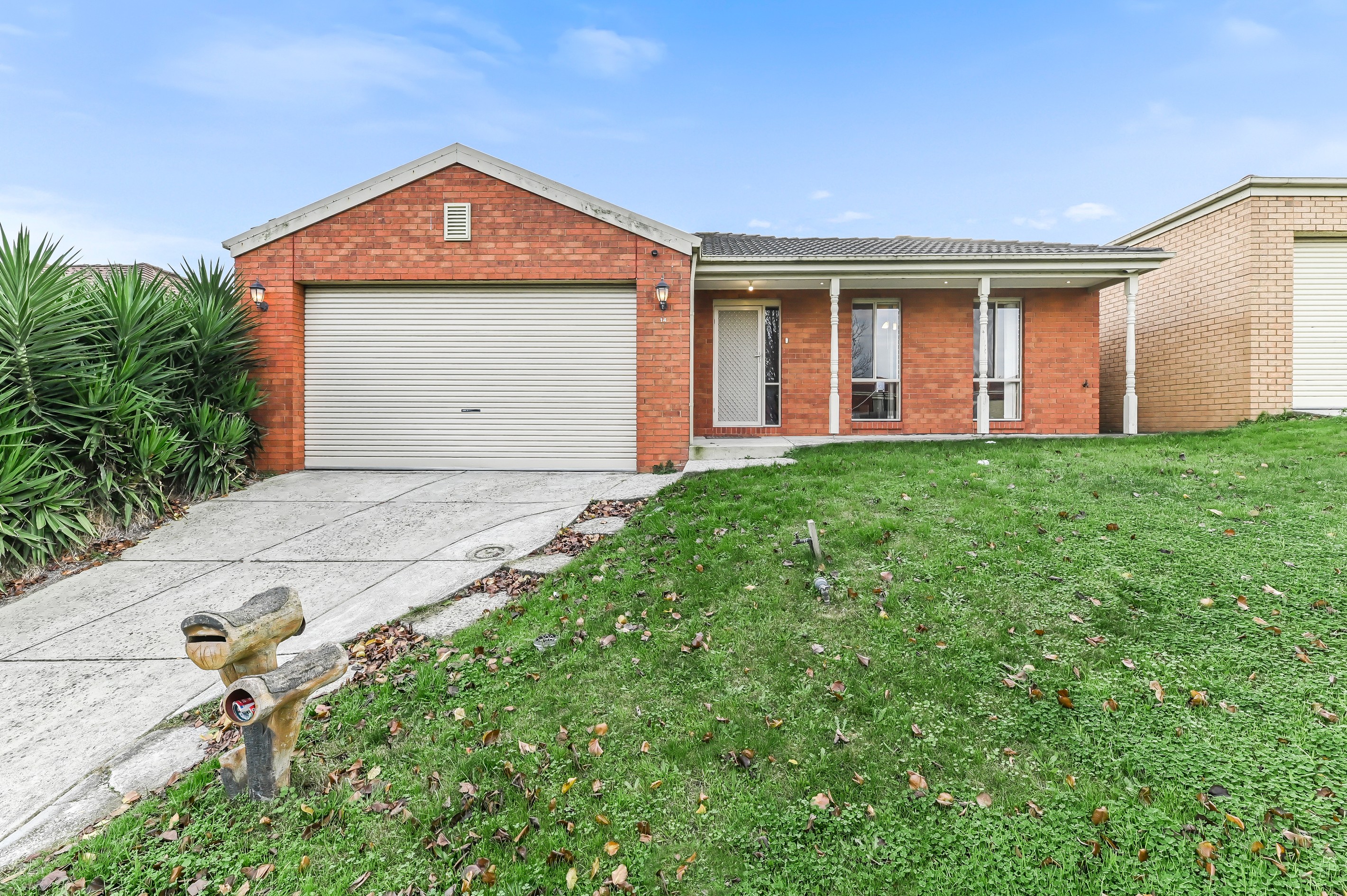 14 Tekarra Drive, Hampton Park, VIC 3976
