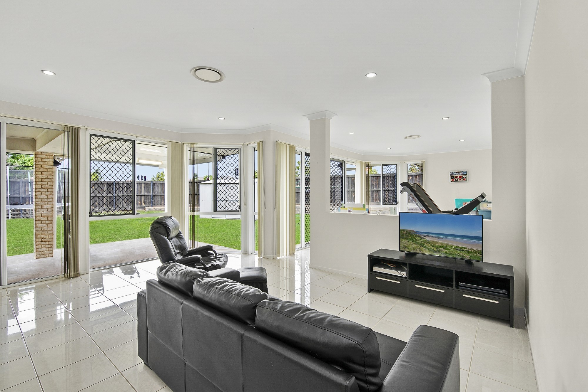 25 Lanagan Circuit, North Lakes, QLD 4509