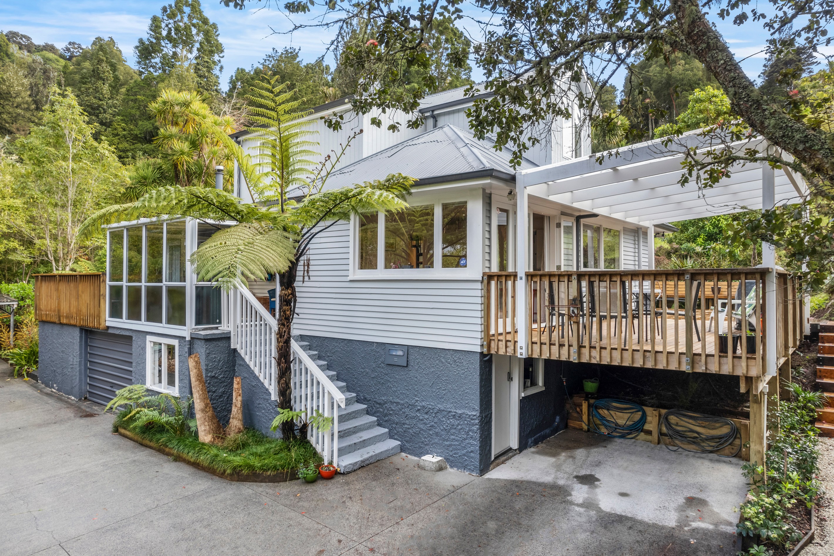 199 Woodlands Park Road, Titirangi, Waitakere City