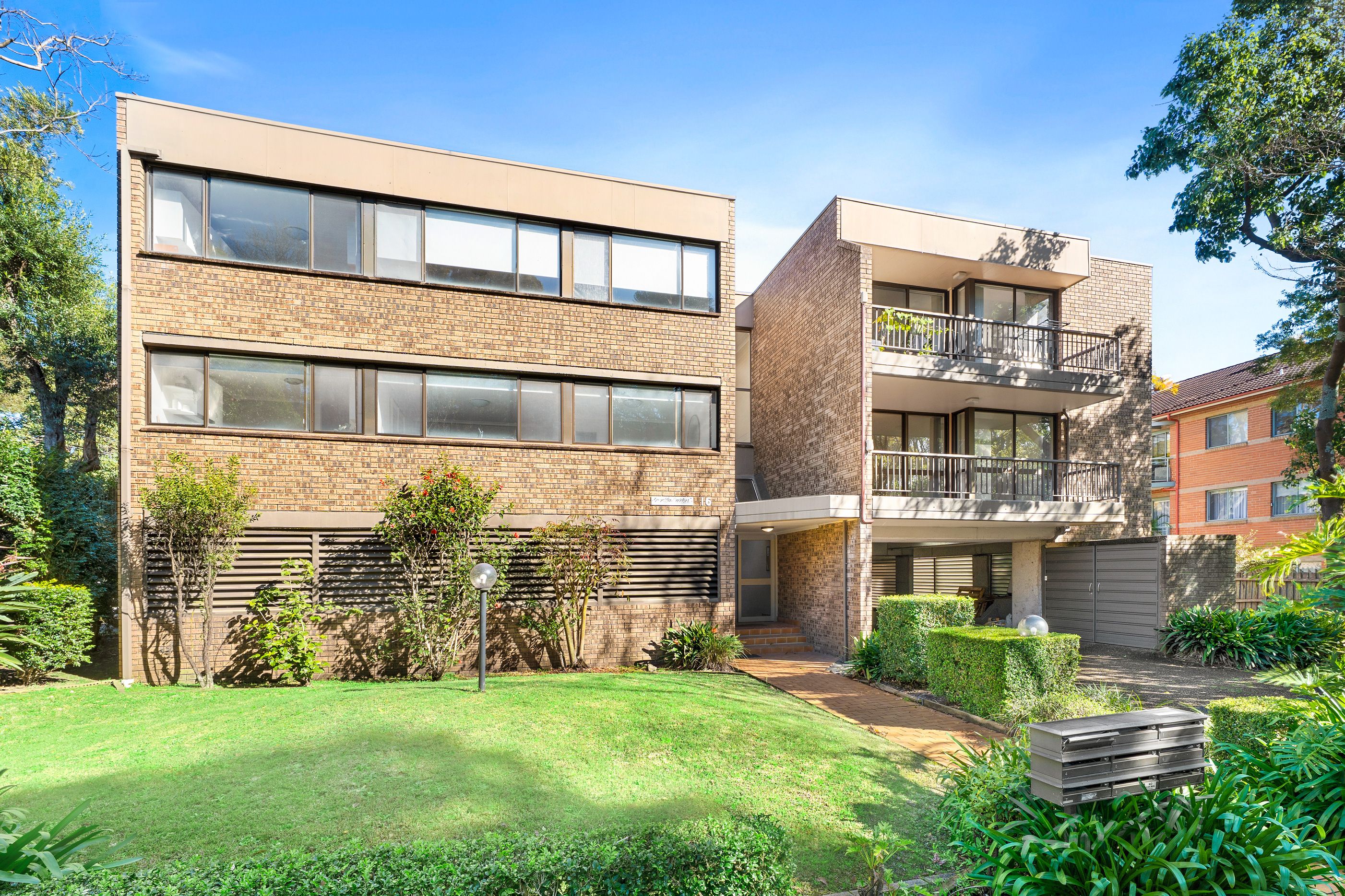 3/16 Whitton Road — photo from Ray White AY Realty Chatswood