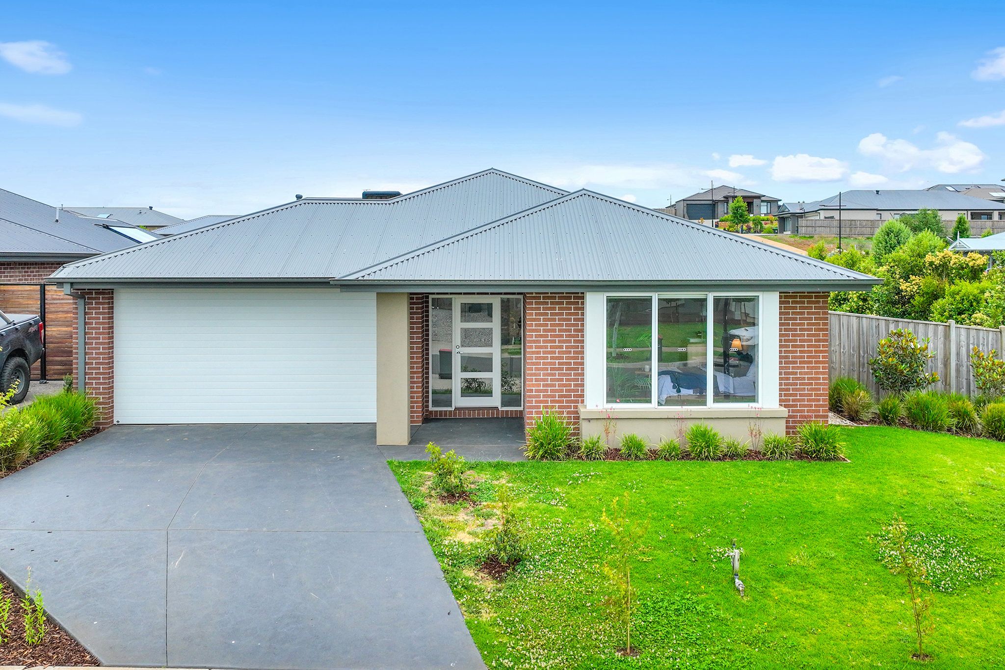 24 Wiltons Crescent, Drouin, VIC 3818 Sold House Ray White Drouin