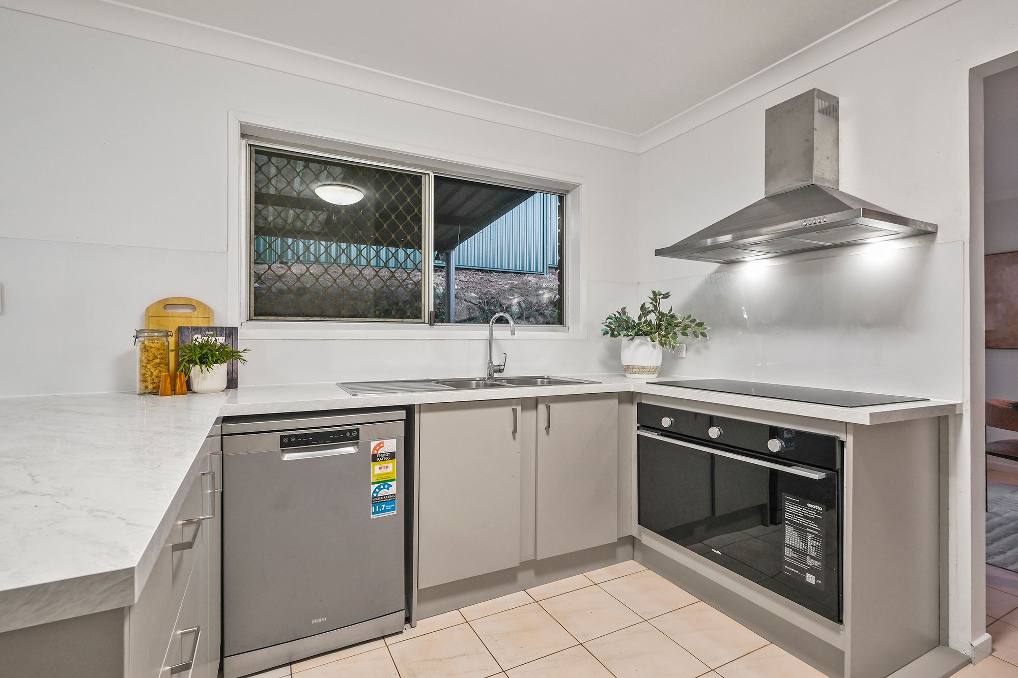51 Mukine Street — photo 7 of 18