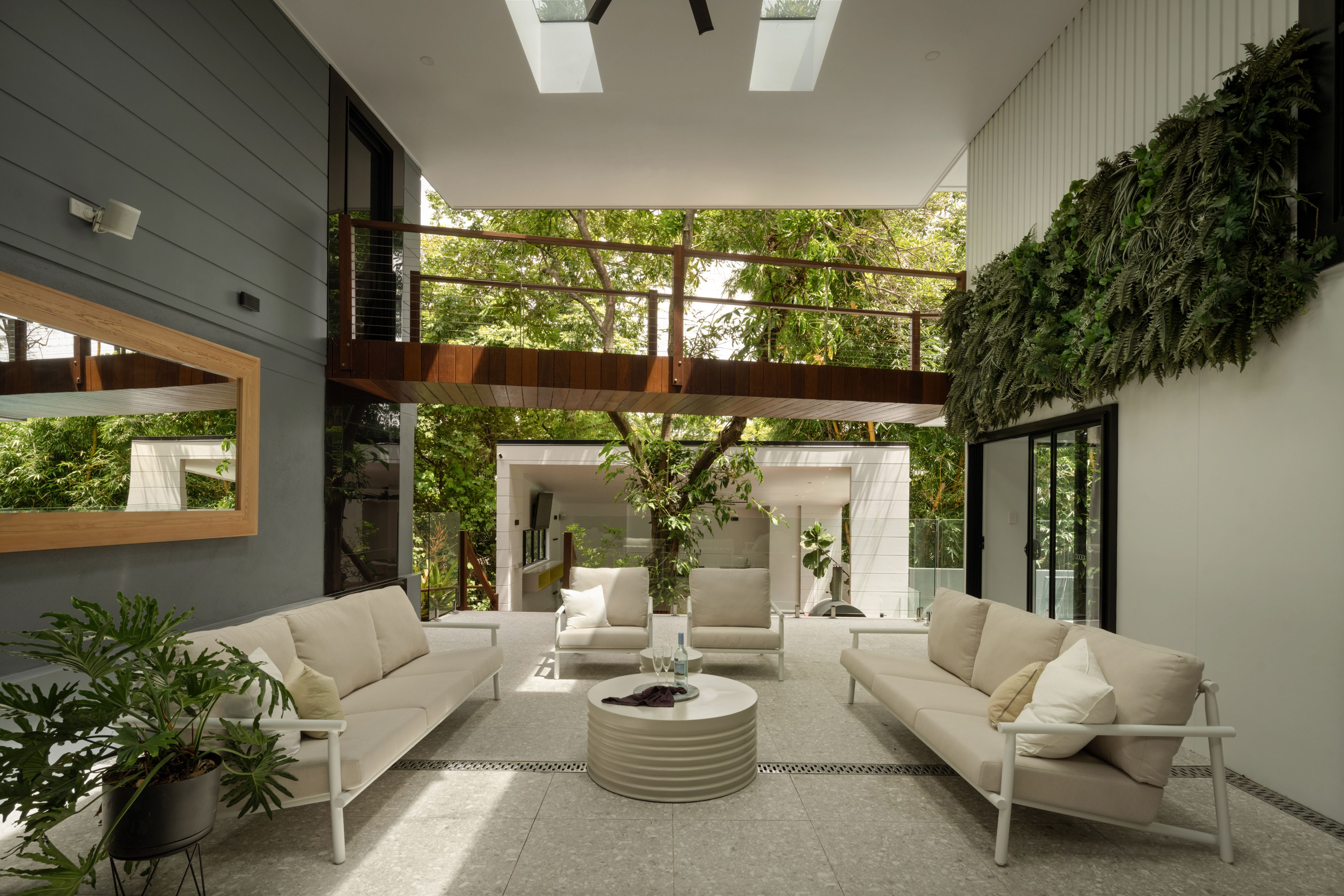 136 Gregory Street, Auchenflower, QLD 4066