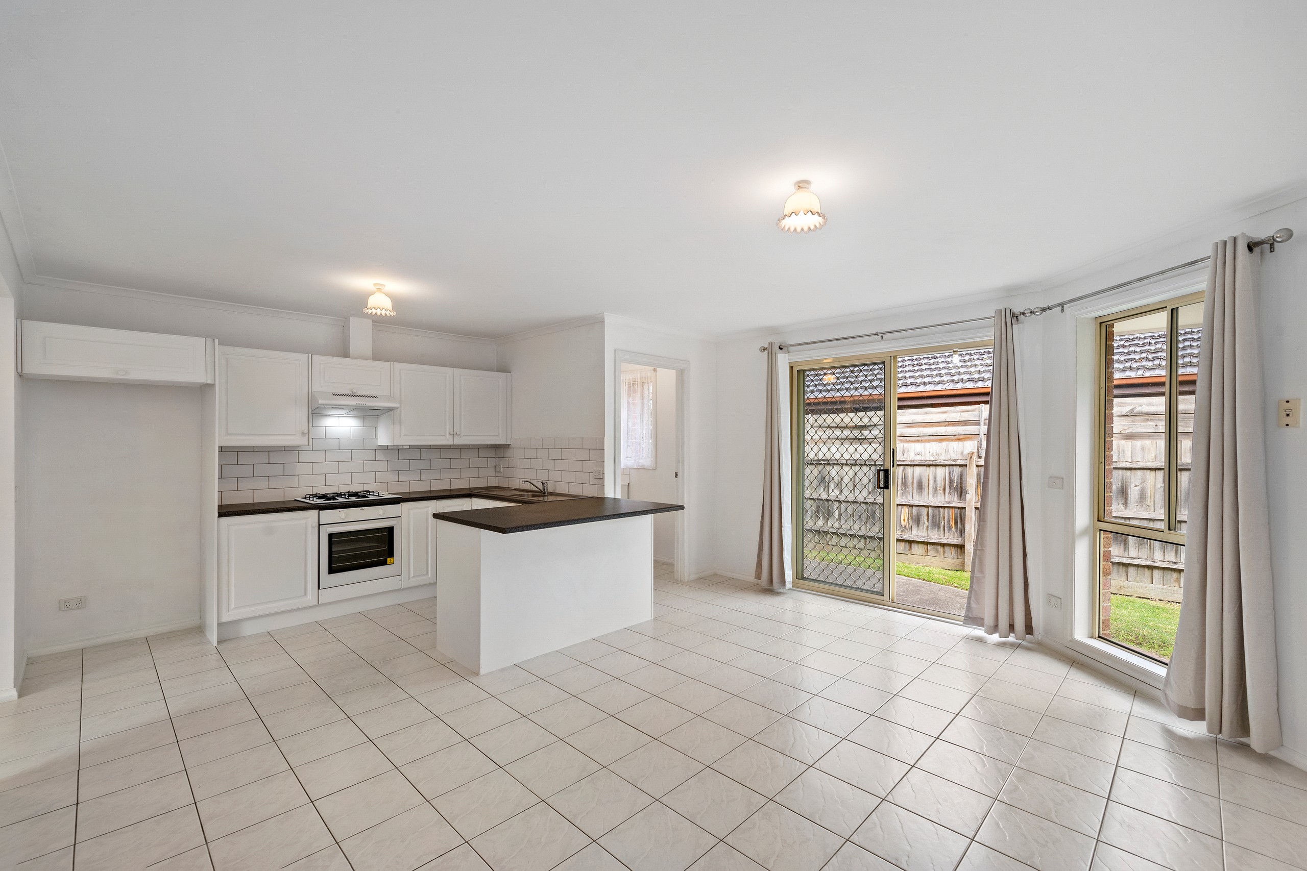 1/16 Rosedale Crescent, Ringwood East, VIC 3135