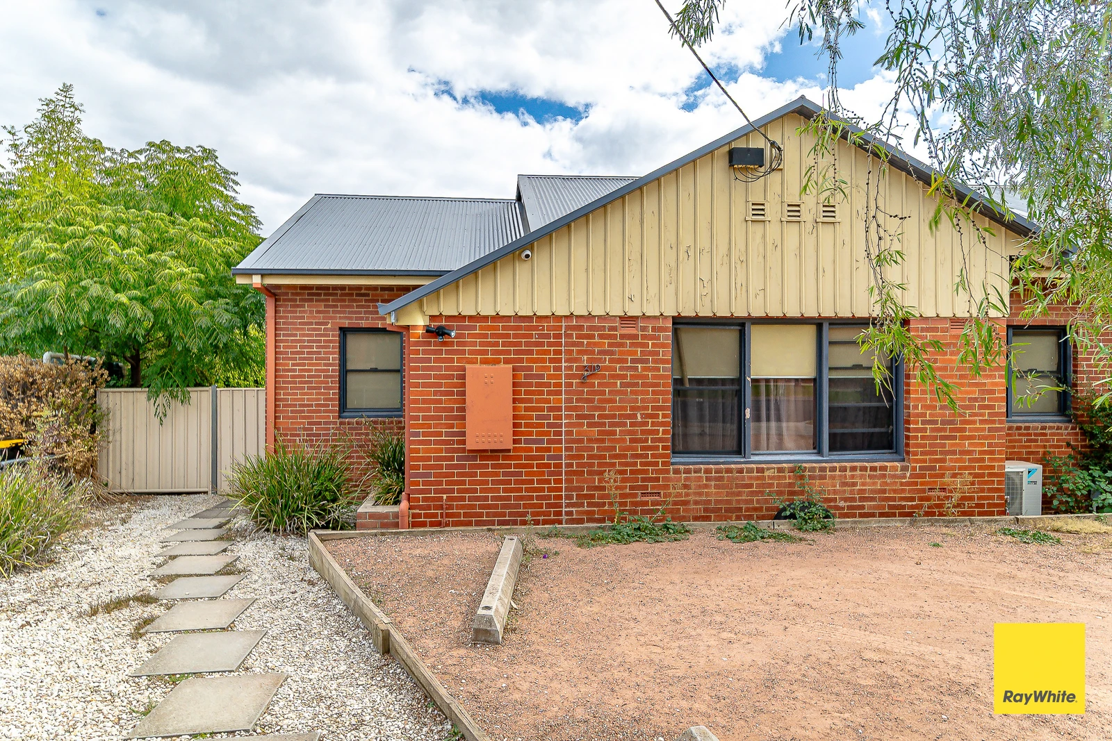 31 Churchill Avenue, Flora Hill, VIC 3550