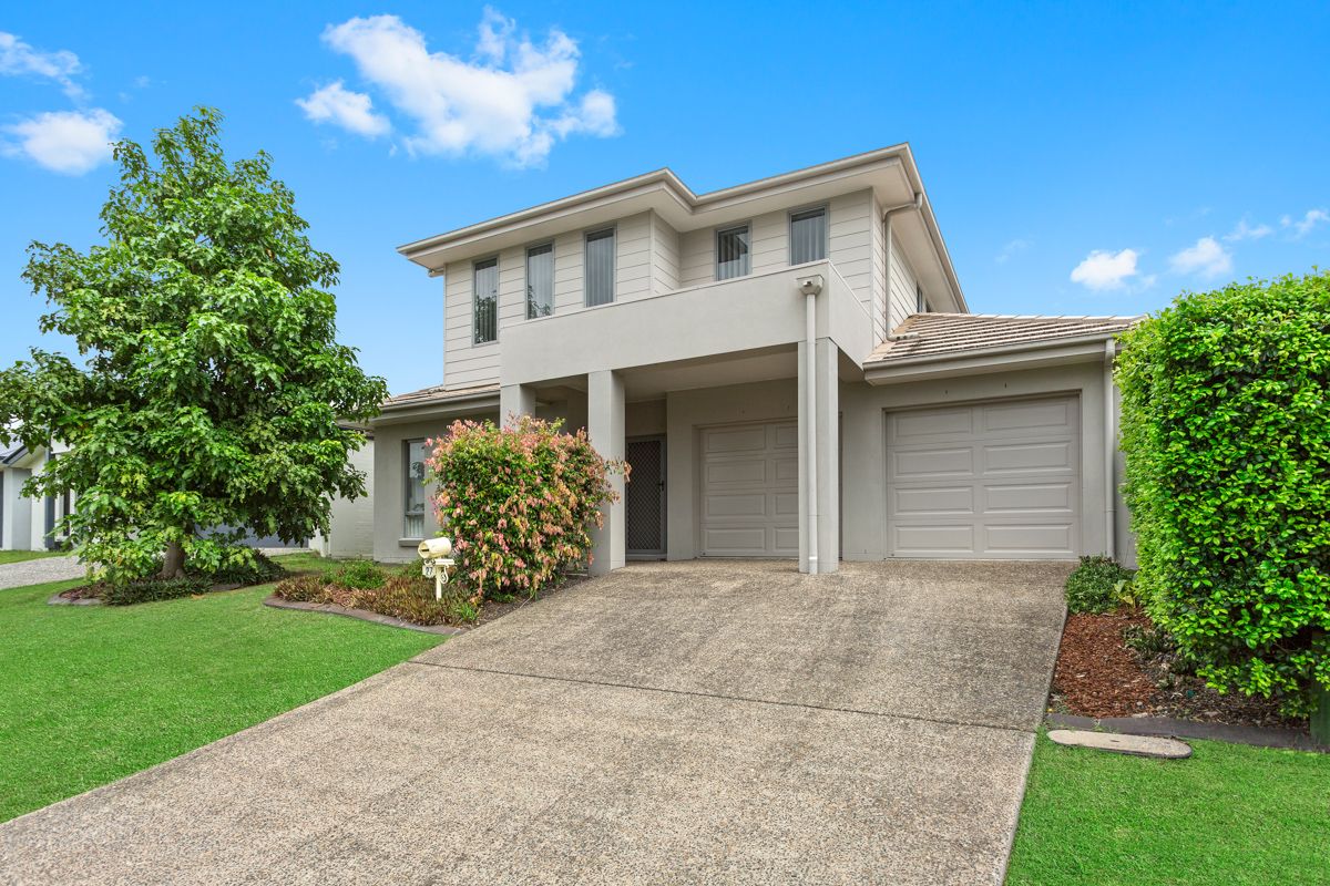 27 Dunes Crescent, North Lakes, QLD 4509