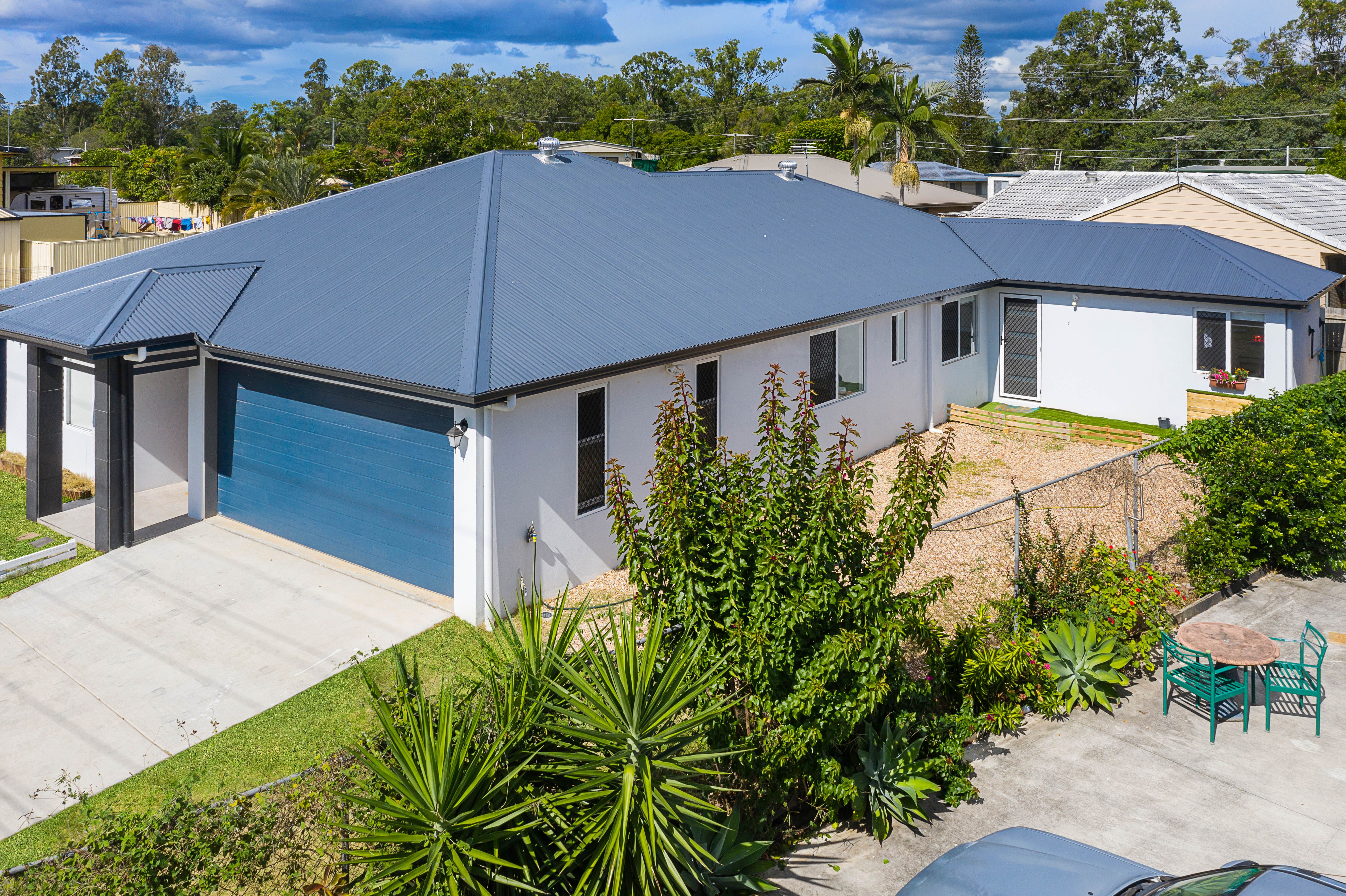 77 Aquarius Drive, Kingston, QLD 4114