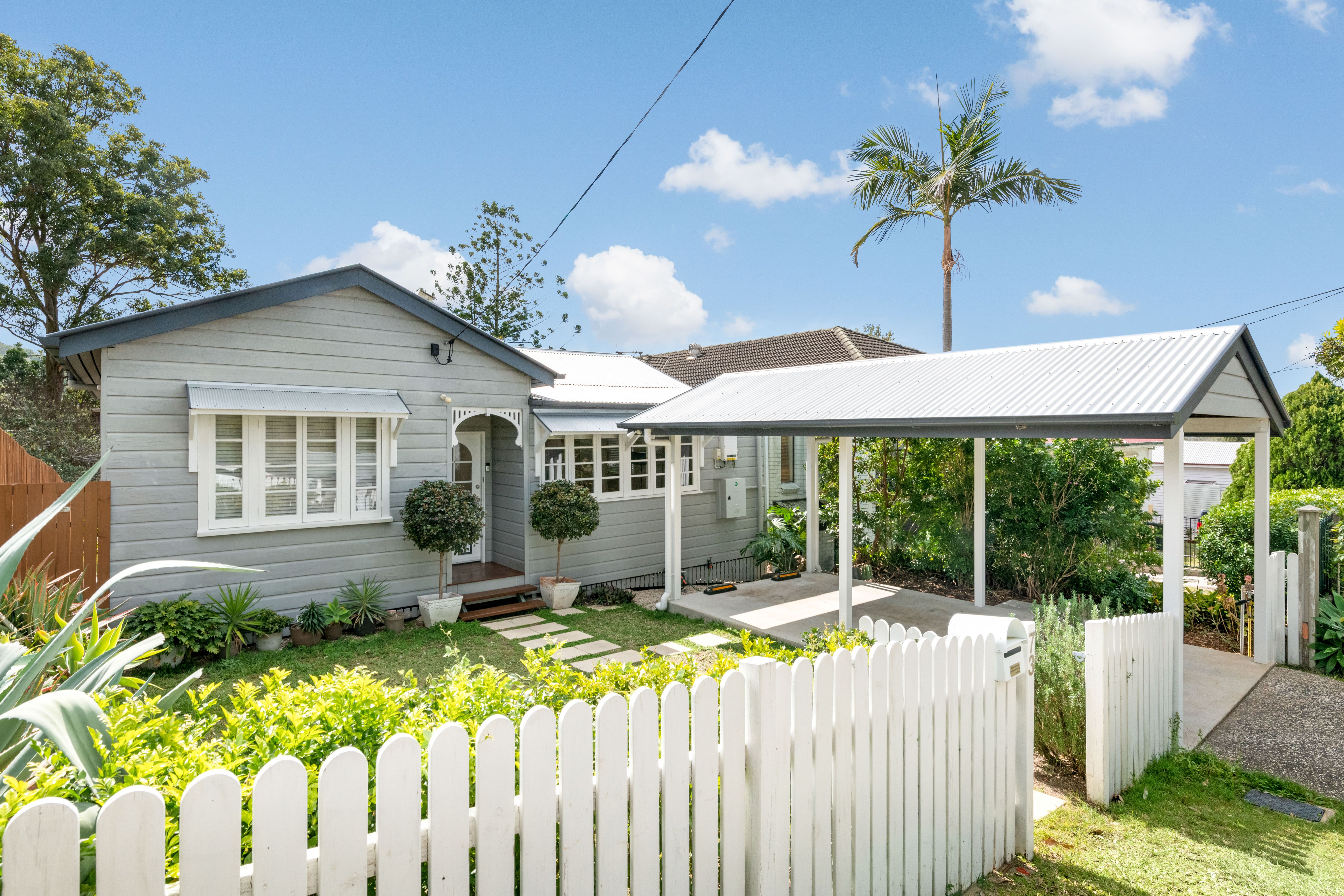 73 Carey Street, Bardon QLD 4065
