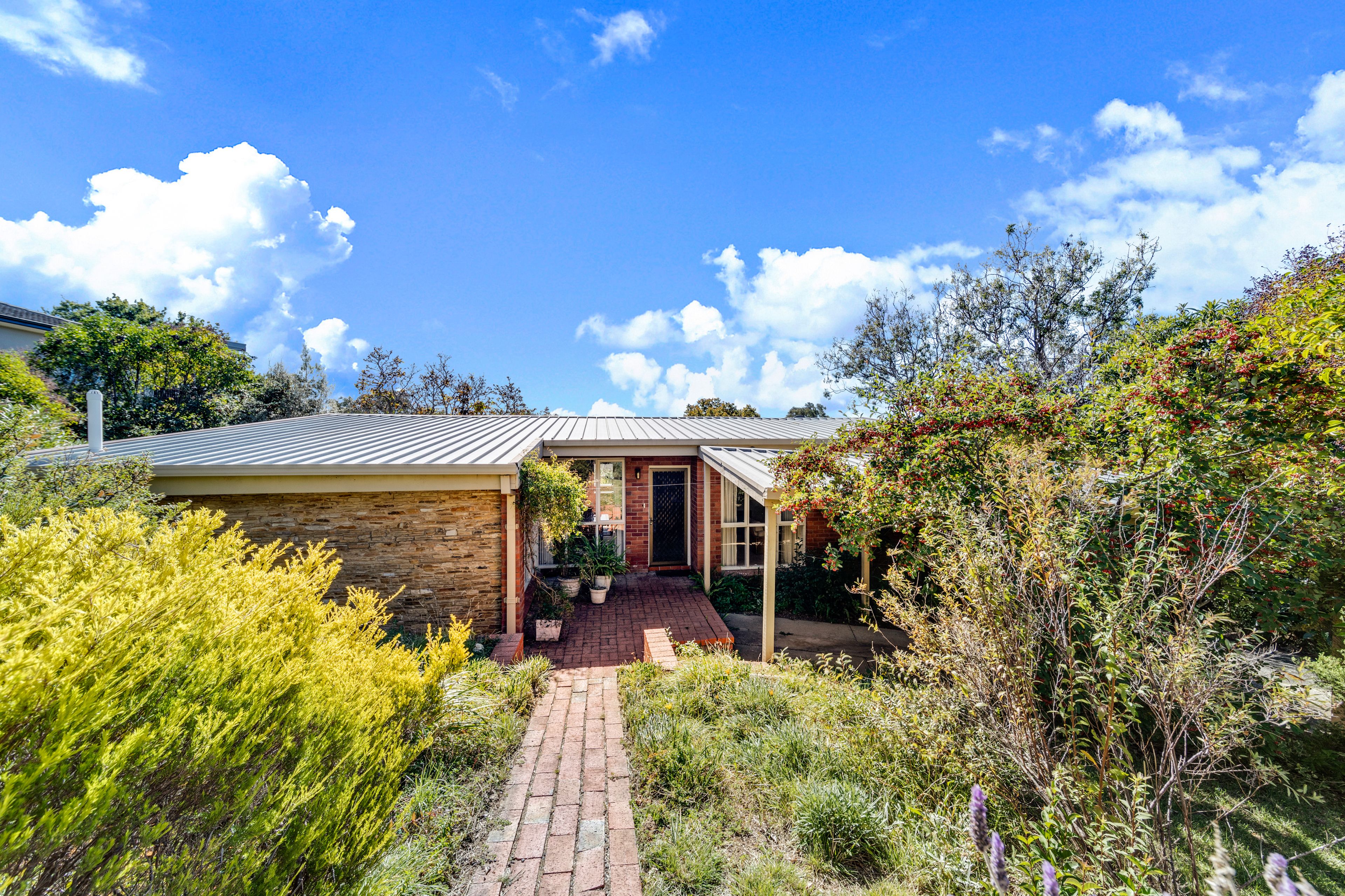 4 Brid Place, Lyons, ACT 2606