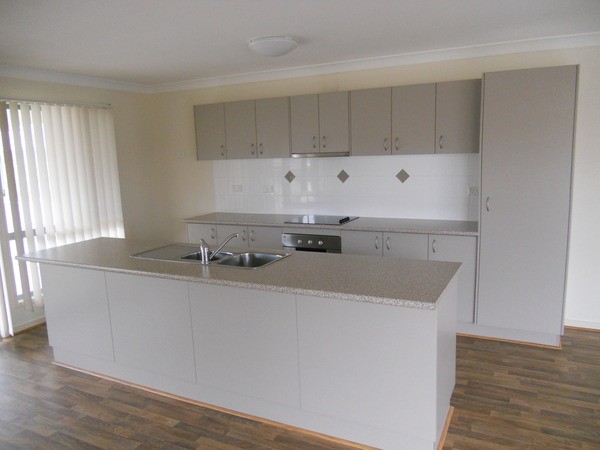 6 Murphy Court, Redbank Plains, QLD 4301