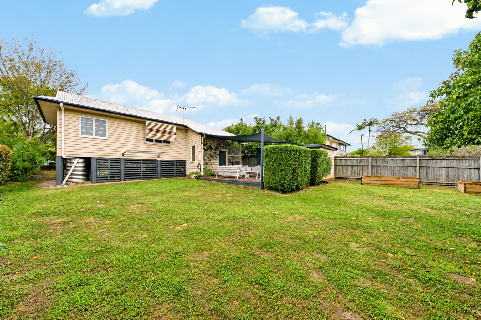 46 Imbros Street — photo 15 of 19