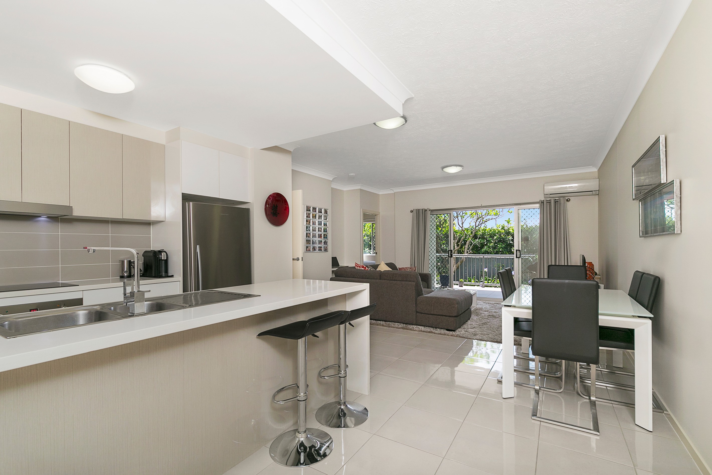 2/73 Mildmay Street, Fairfield, QLD 4103