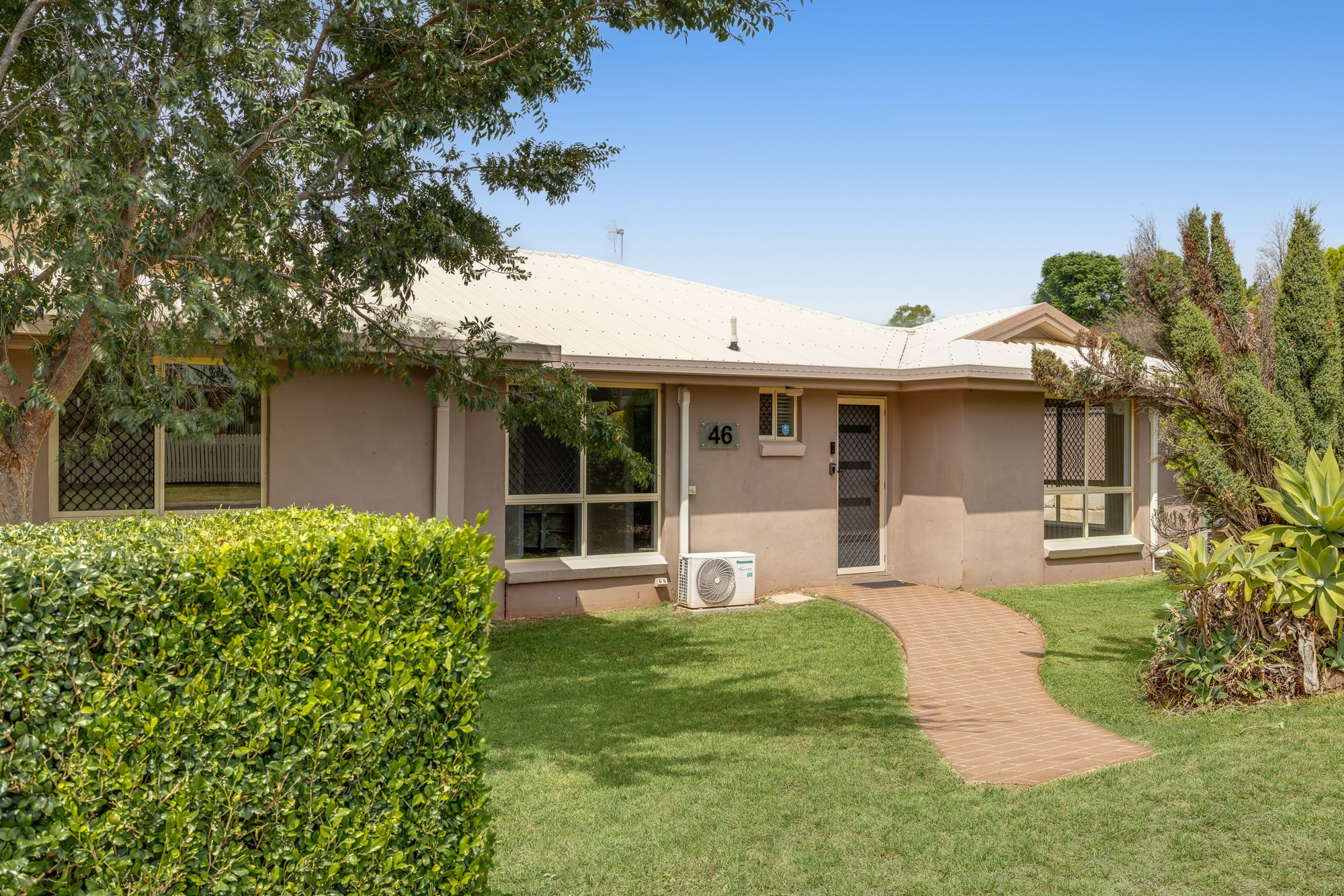 46 Bouganvillea Drive, Middle Ridge, QLD 4350