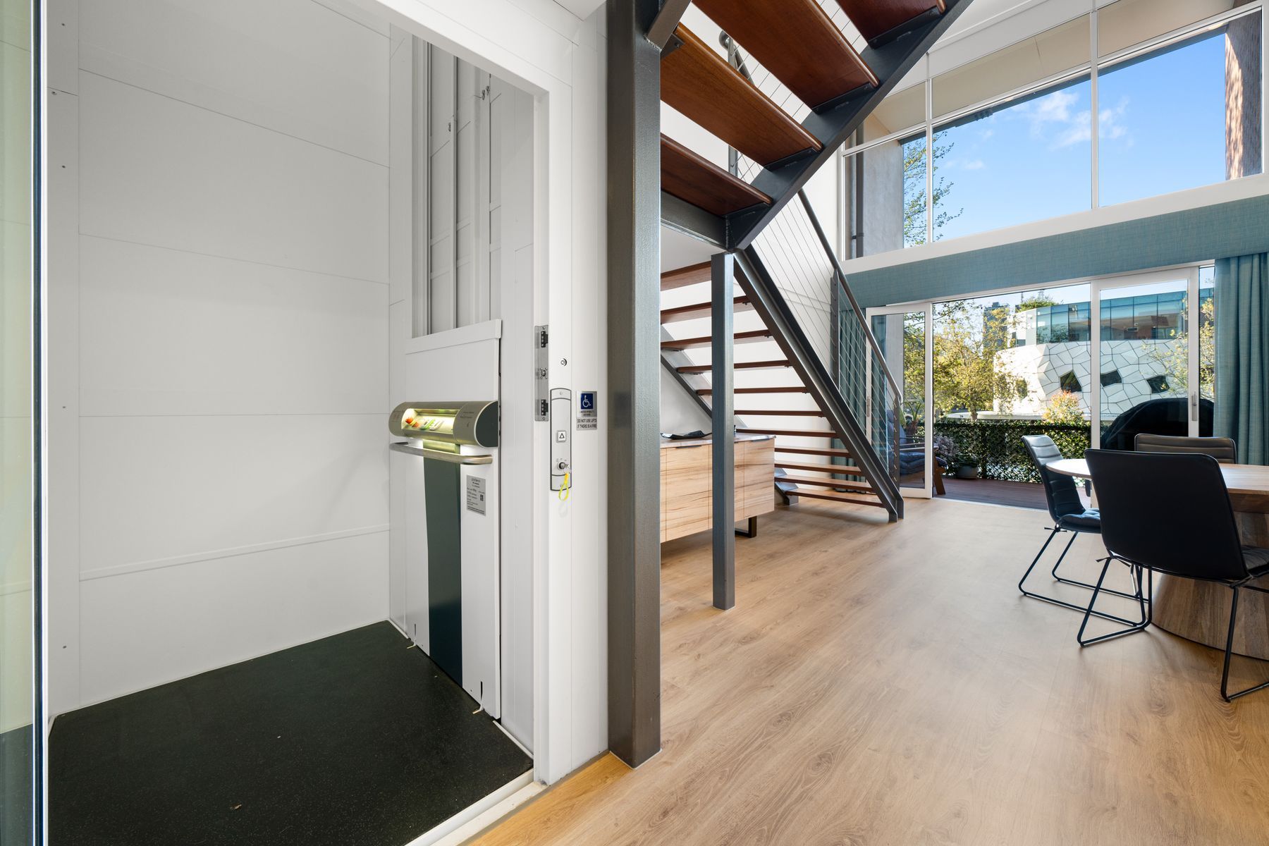 2/237 Wakefield Street — photo 9 of 28