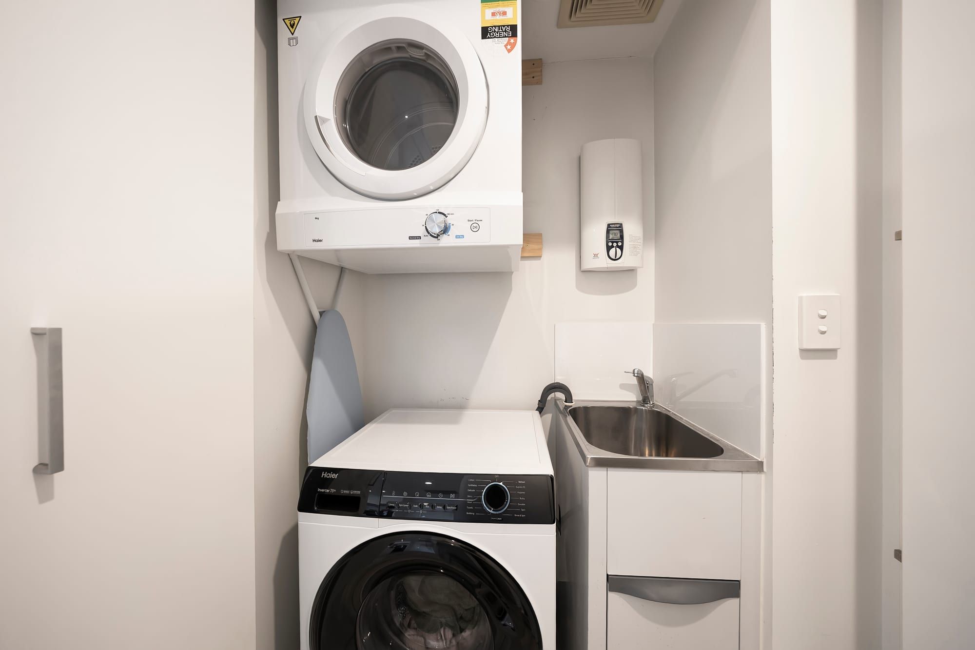Prime New Farm Position, Exceptional Value — photo 11 of 12