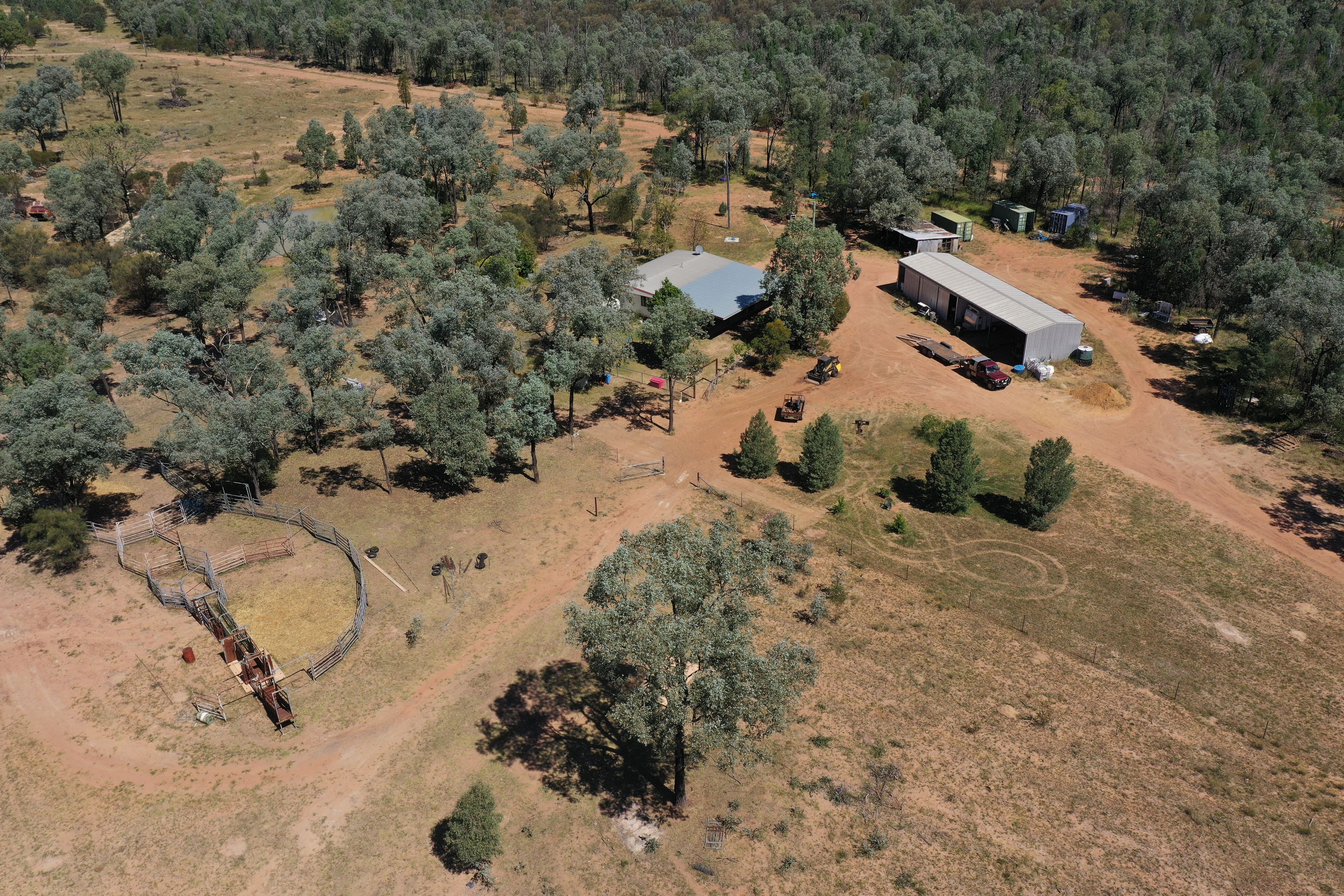 555 Yuleba Surat Road — photo 8 of 28