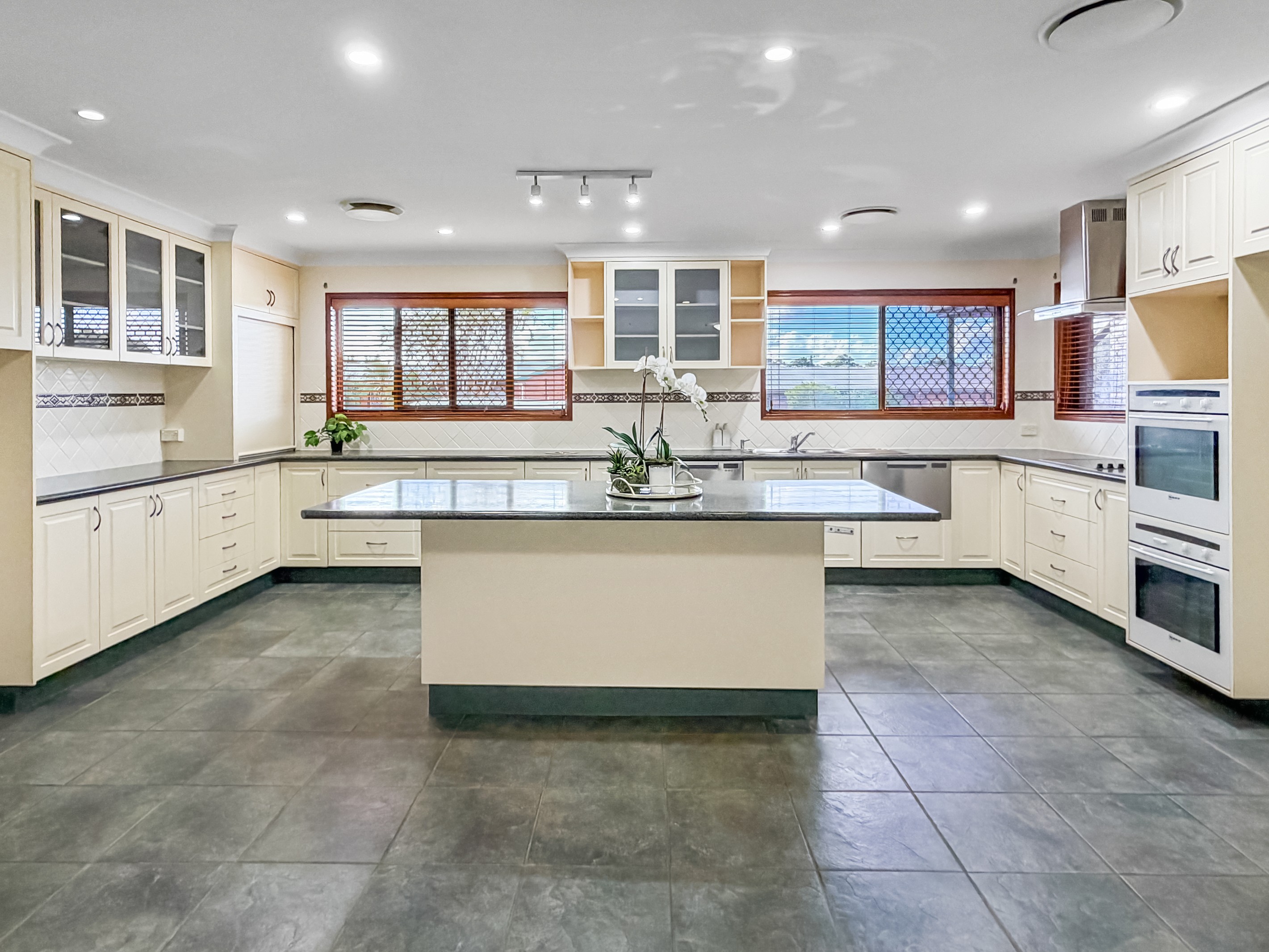15 Mcghie Avenue, Maryborough, QLD 4650