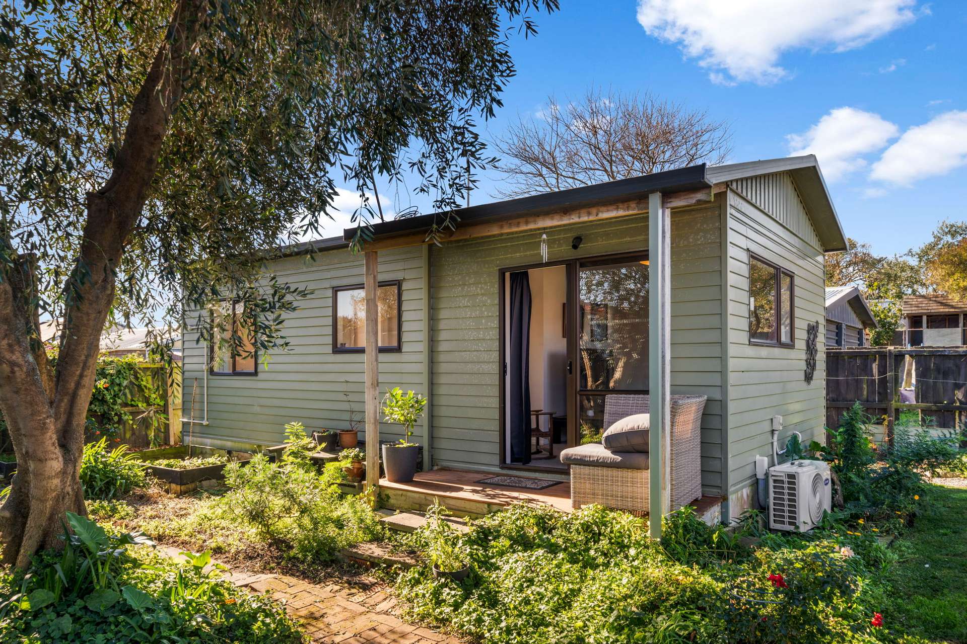 26 Mountbatten Street photo 1