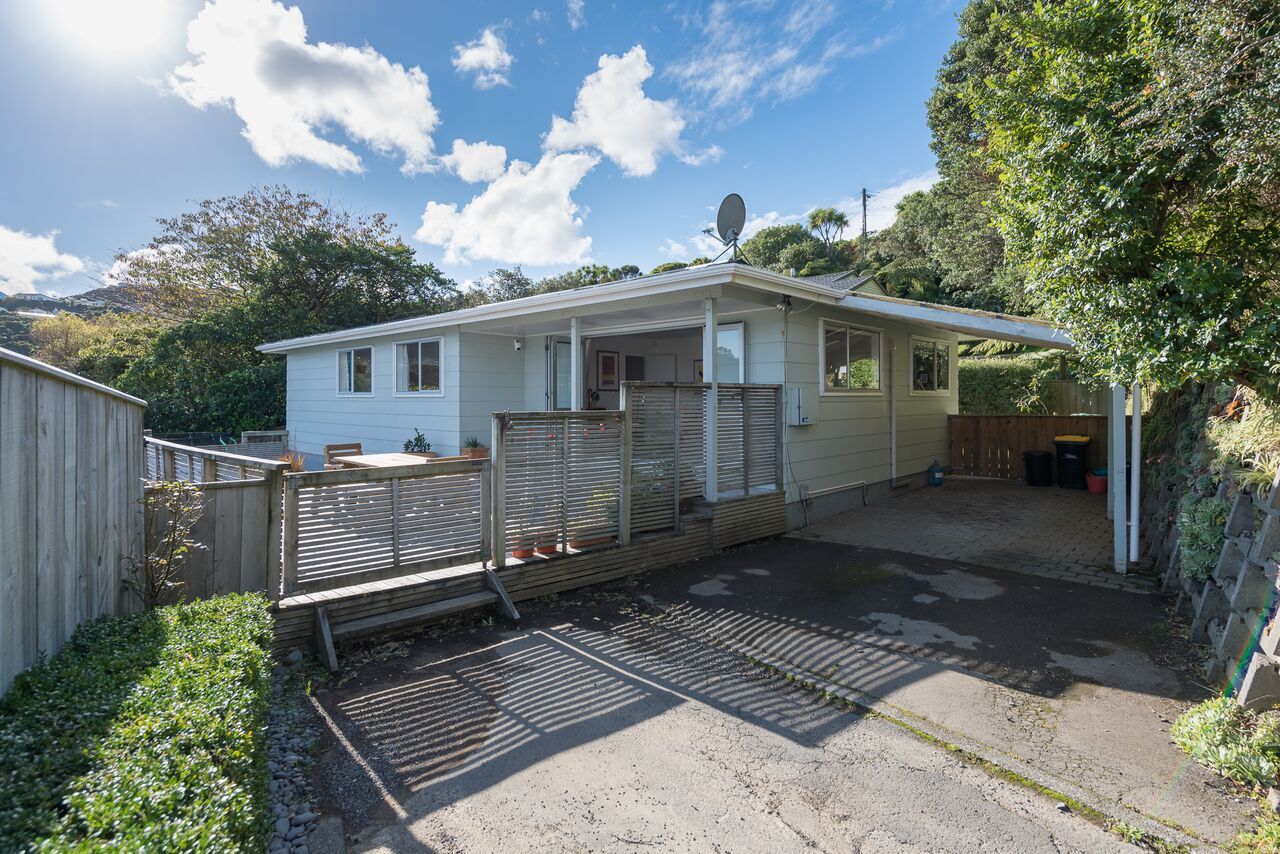 56 Victory Avenue, Karori, Wellington City