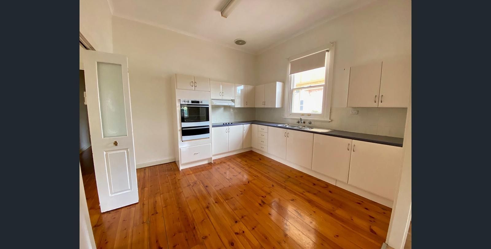 17 Broadbent Terrace — photo 3 of 13