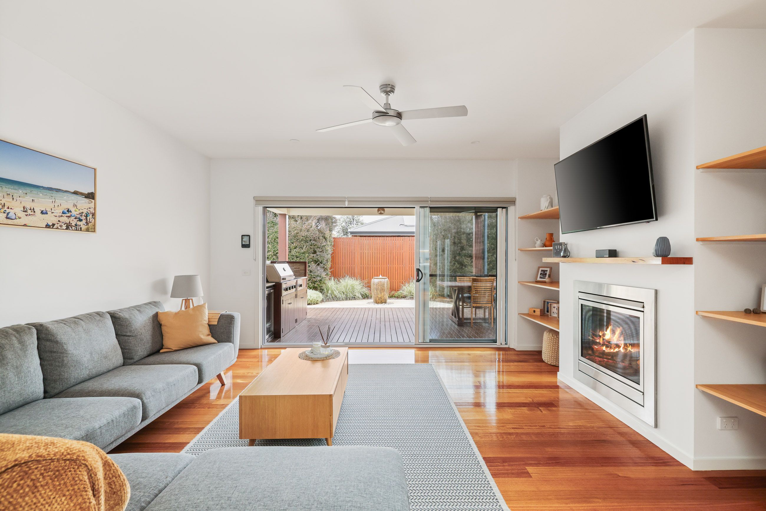 3 Shoalhaven Road — photo 3 of 24
