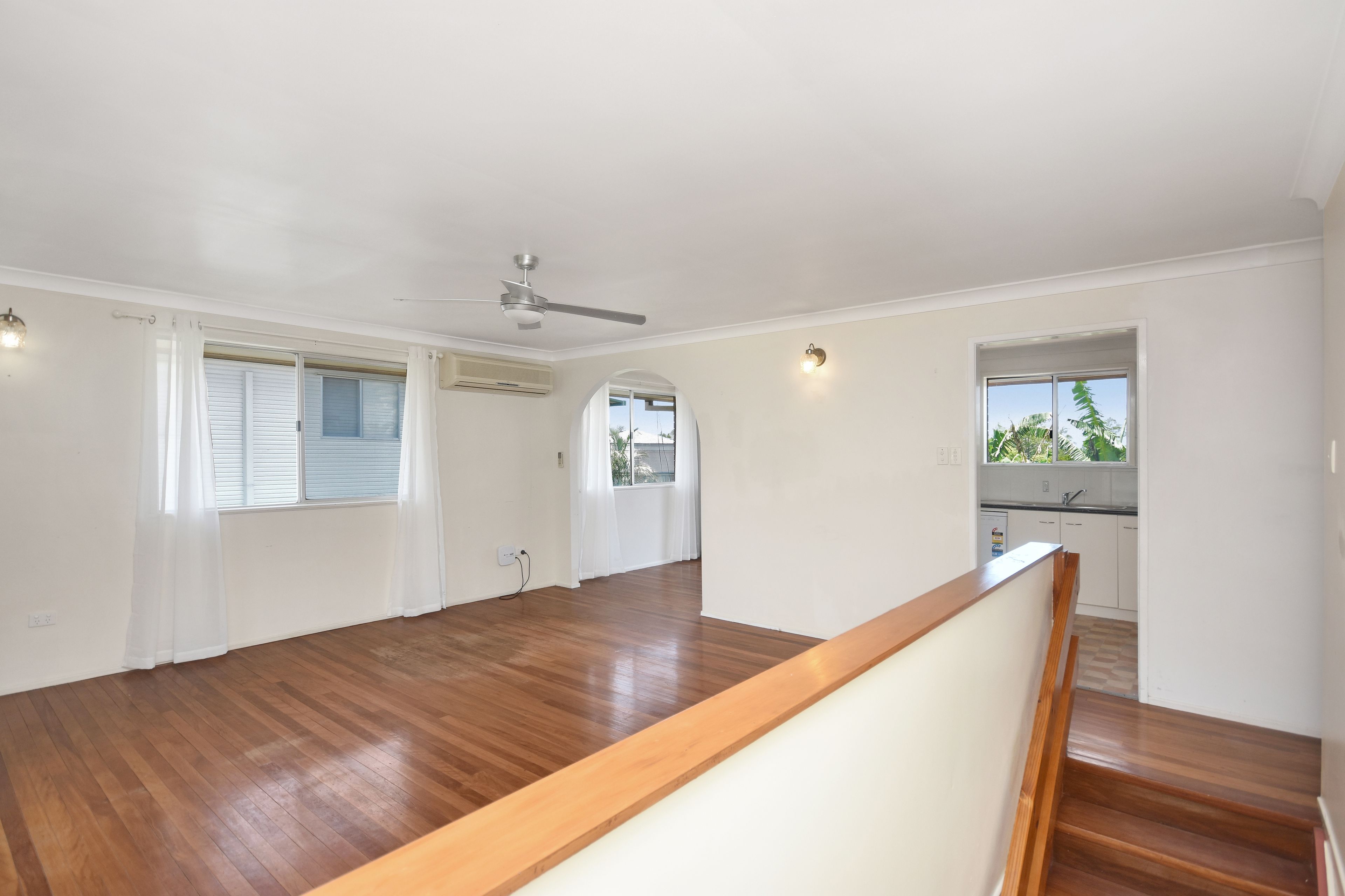 3 Kurrajong Street — photo 4 of 13
