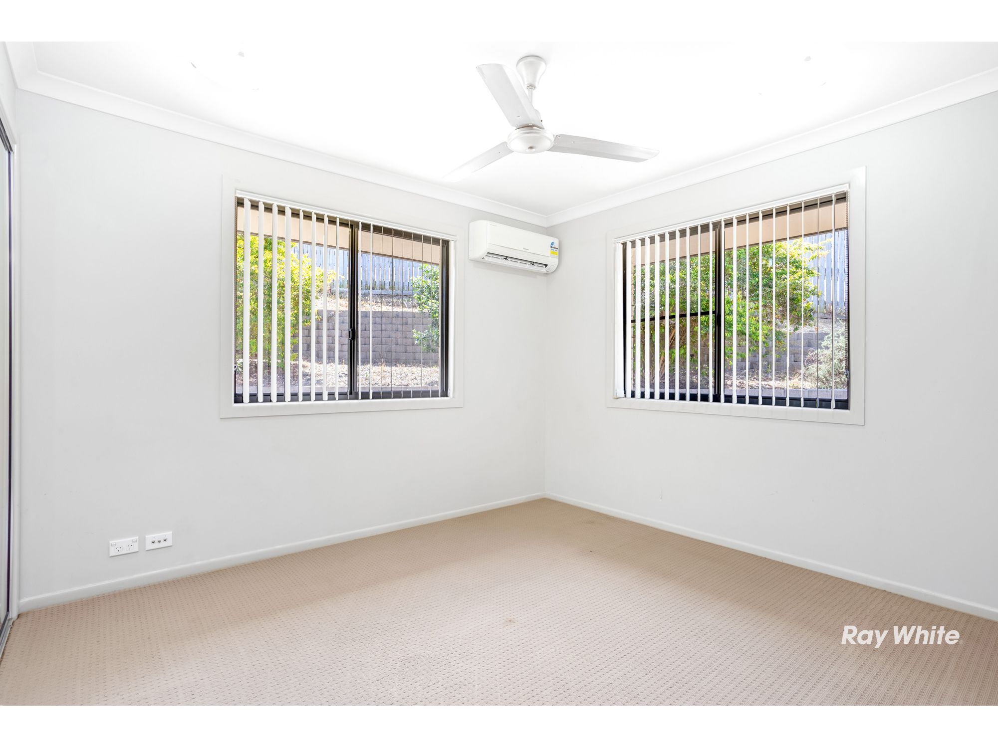 4 Bayliss Court — photo 10 of 13
