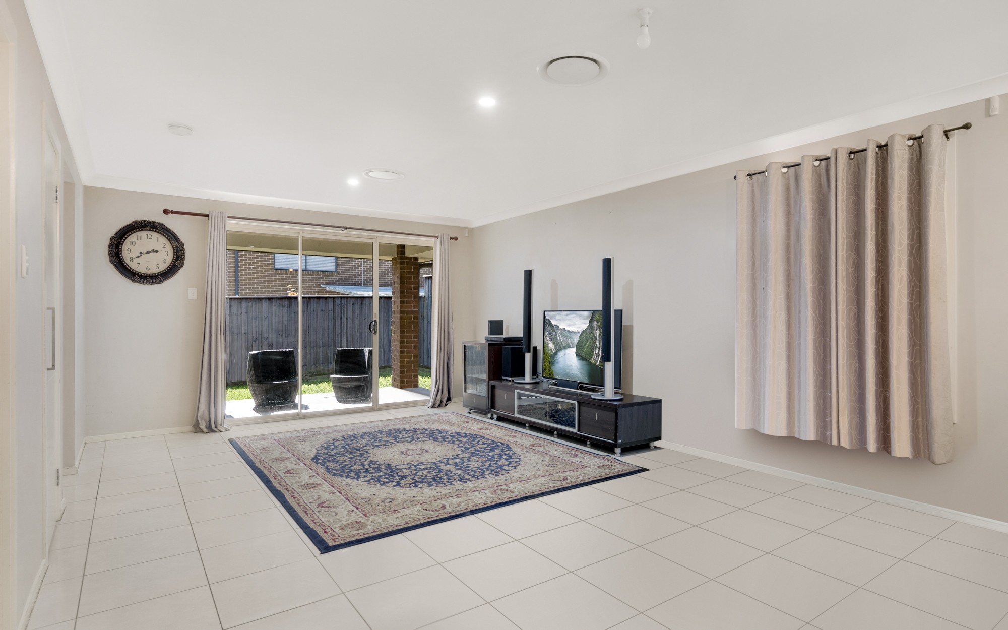 7 Woodroffe Street, Minto, NSW 2566