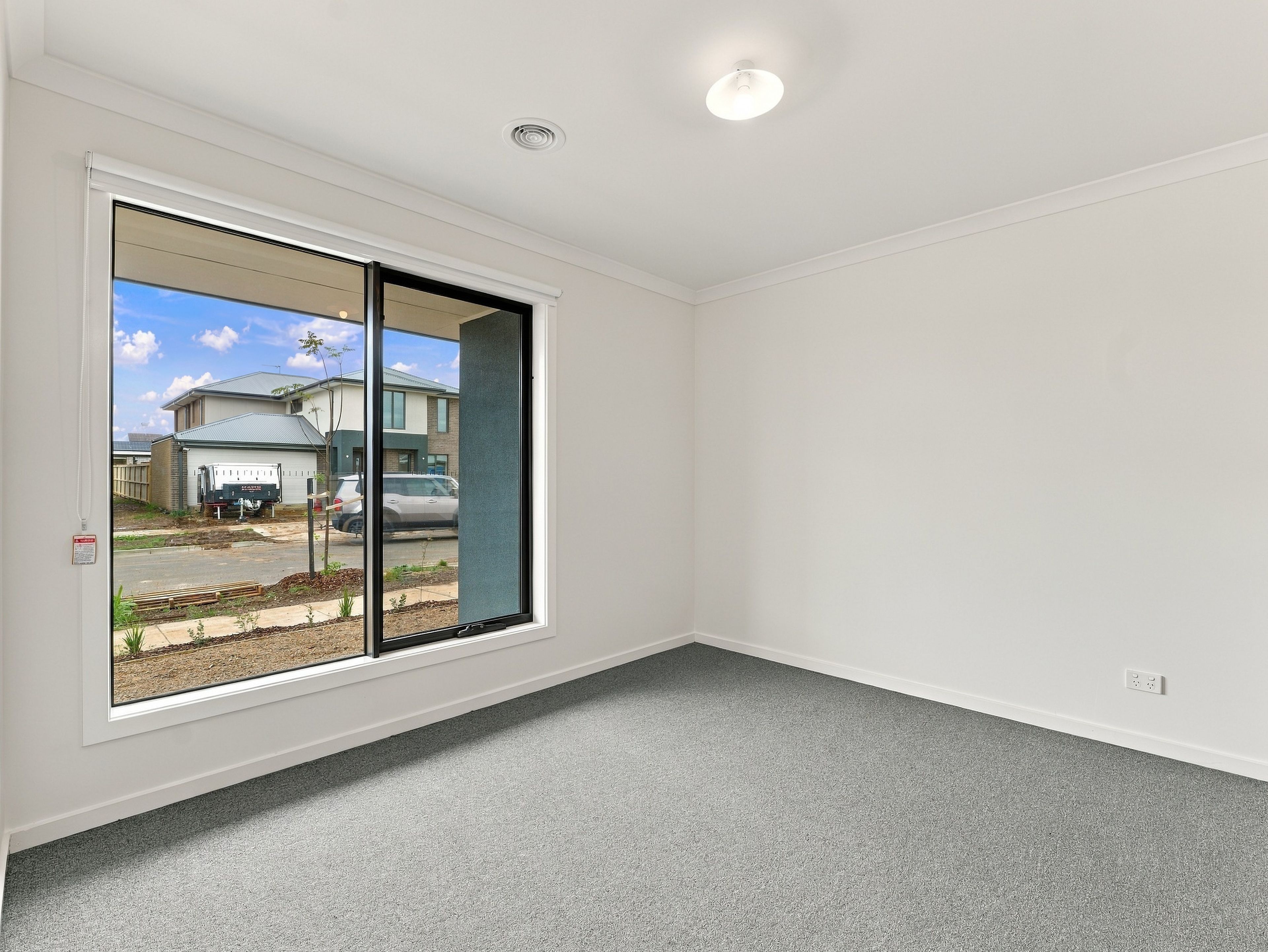 43 Rosedale Circuit — photo 10 of 22
