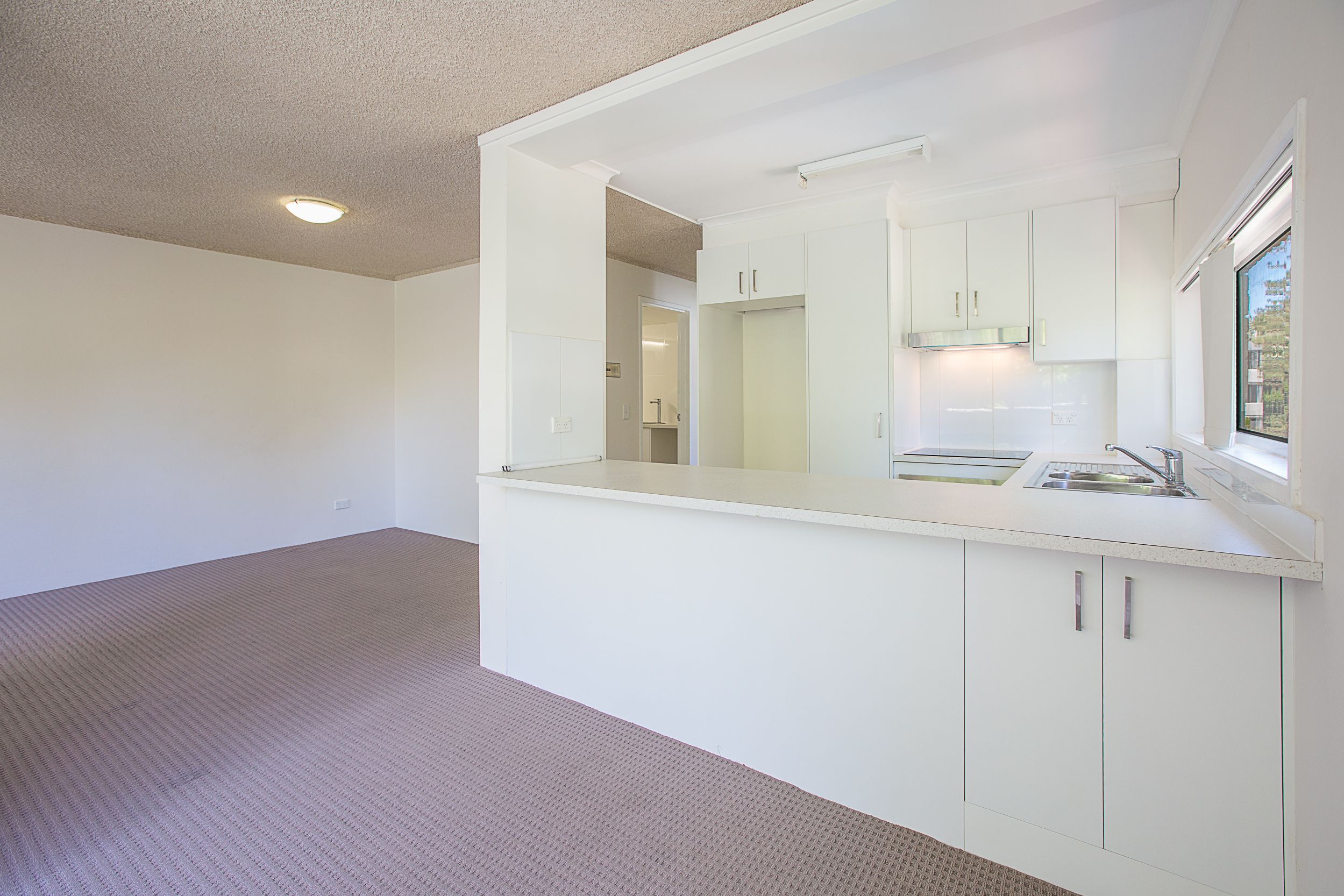4/7 Aubrey Street, Surfers Paradise, QLD 4217