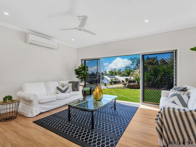 2/22 Eagleview Place, Smithfield, QLD 4878