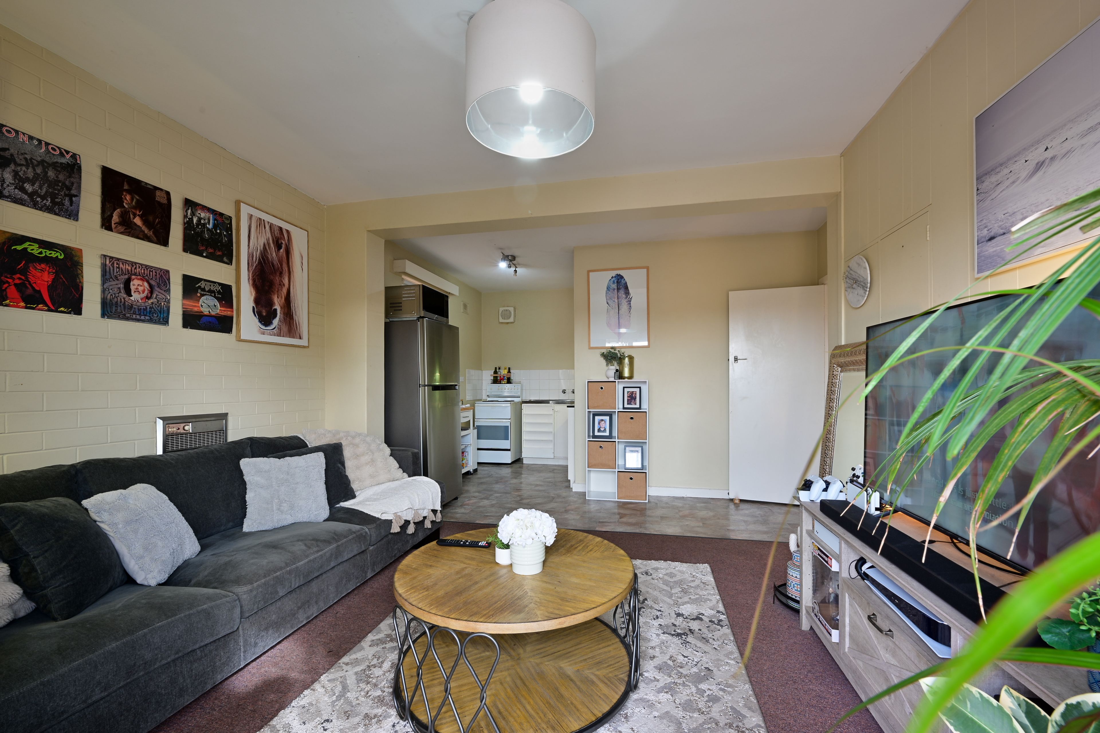 16/32-34 Broadbent Terrace — photo 8 of 10