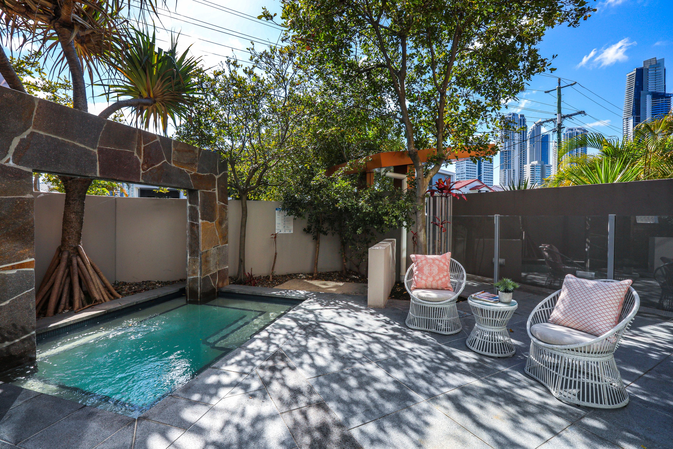 Villa 3/56 Stanhill Drive, Chevron Island, QLD 4217
