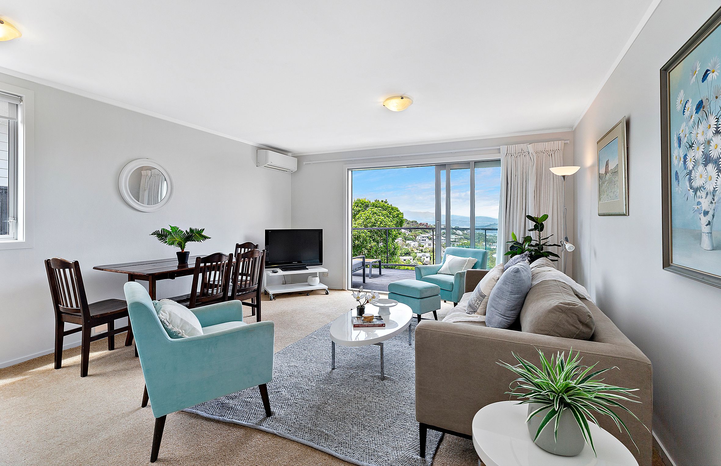 27 Orissa Crescent, Broadmeadows, Wellington City