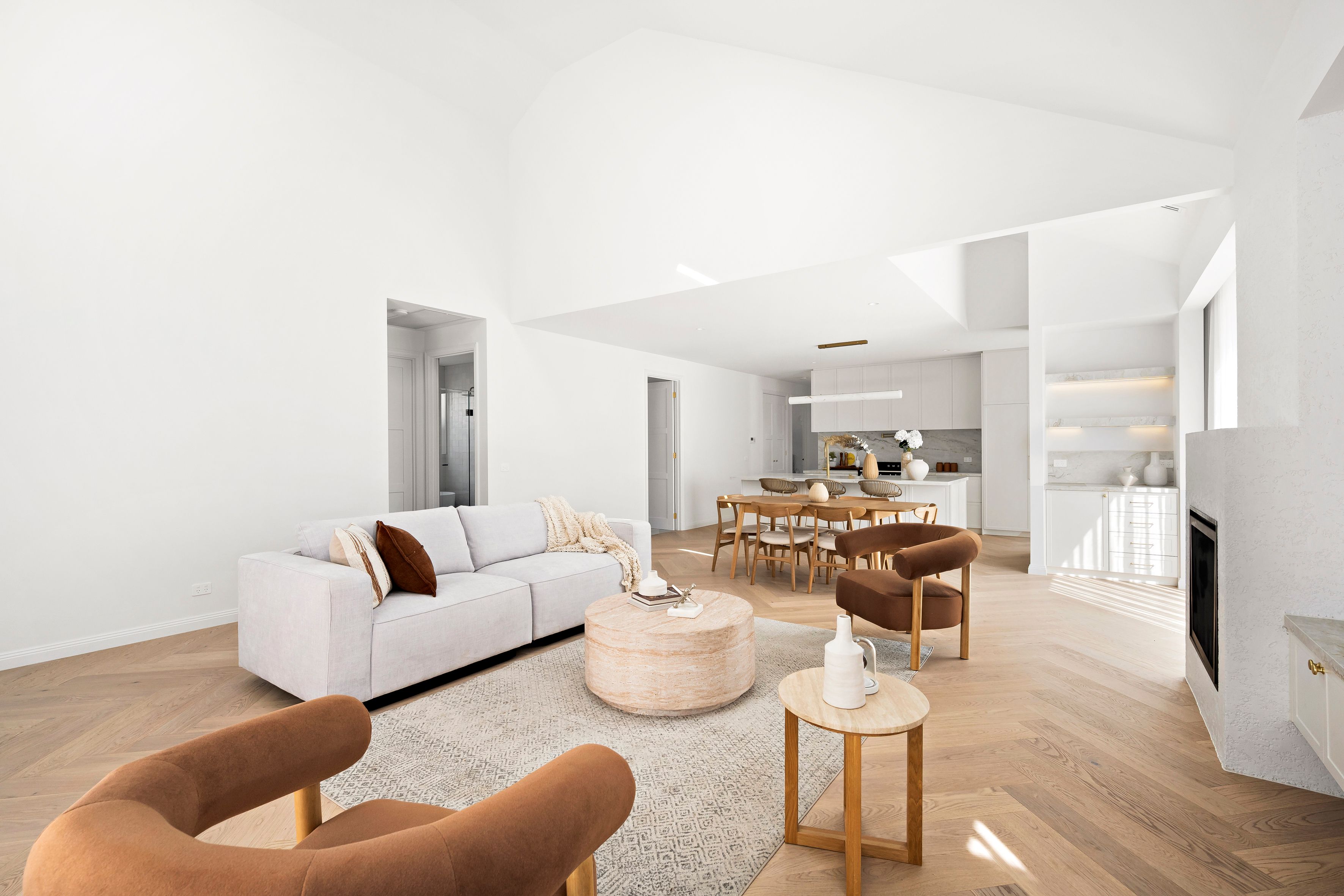 4 Collins Street — photo 3 of 17