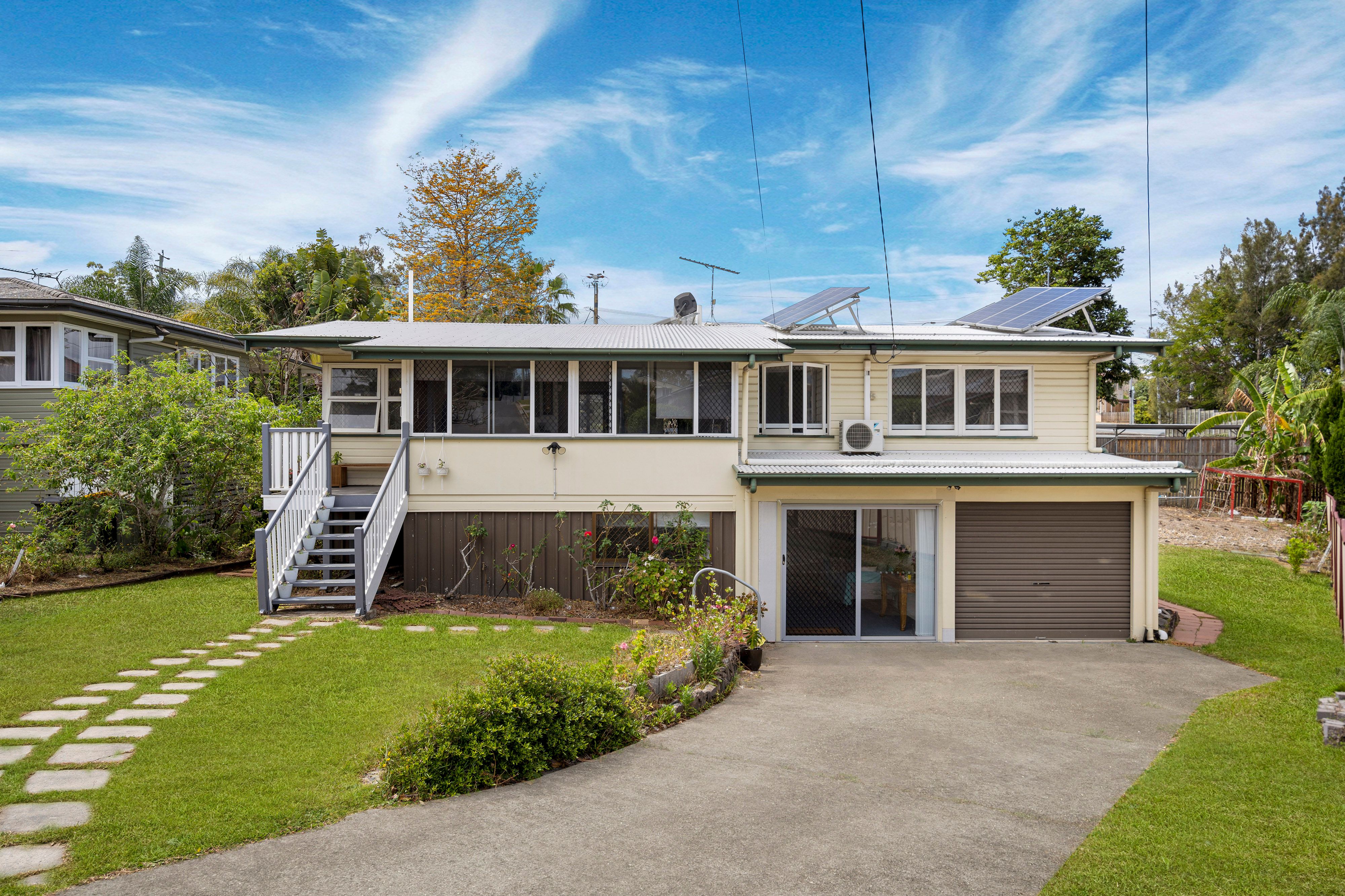 10 Dowrie Street, Upper Mount Gravatt, QLD 4122