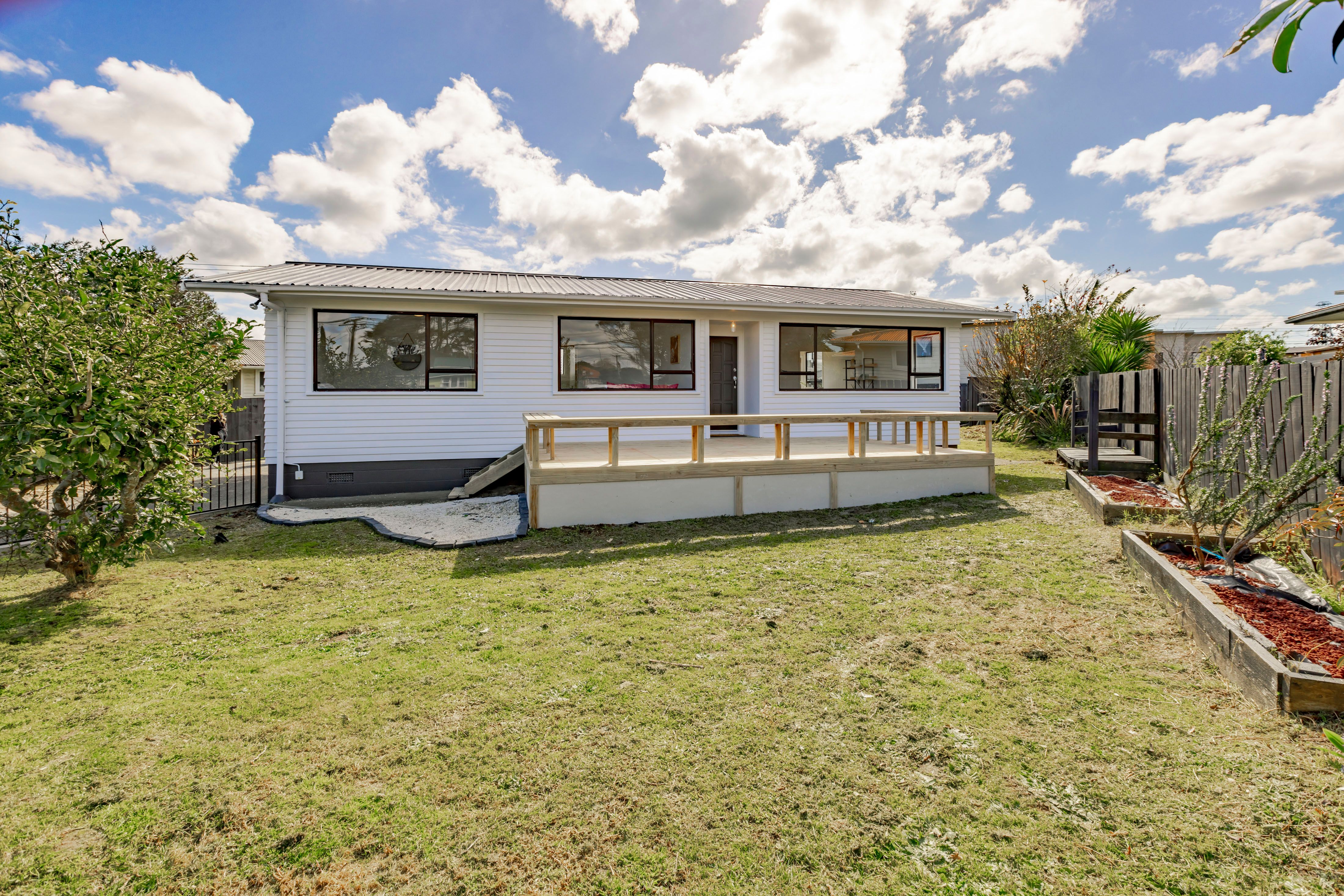 7 Laxon Avenue, Otara, Manukau City