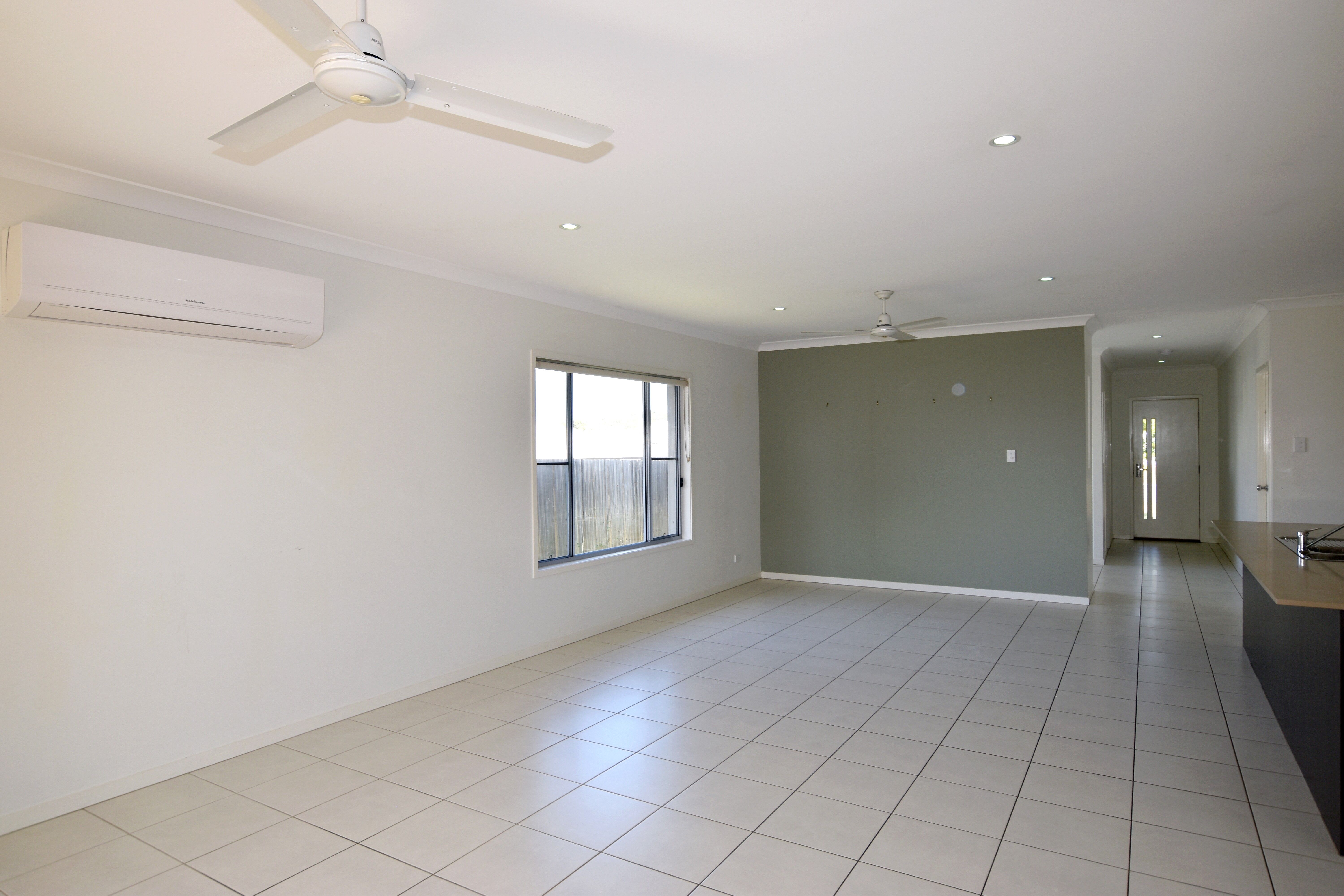 4 Wentworth Place, Glen Eden, QLD 4680