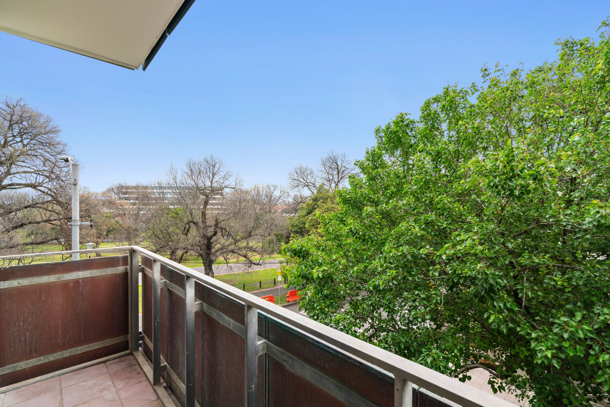 3/8 Charles Street, East Melbourne, VIC 3002