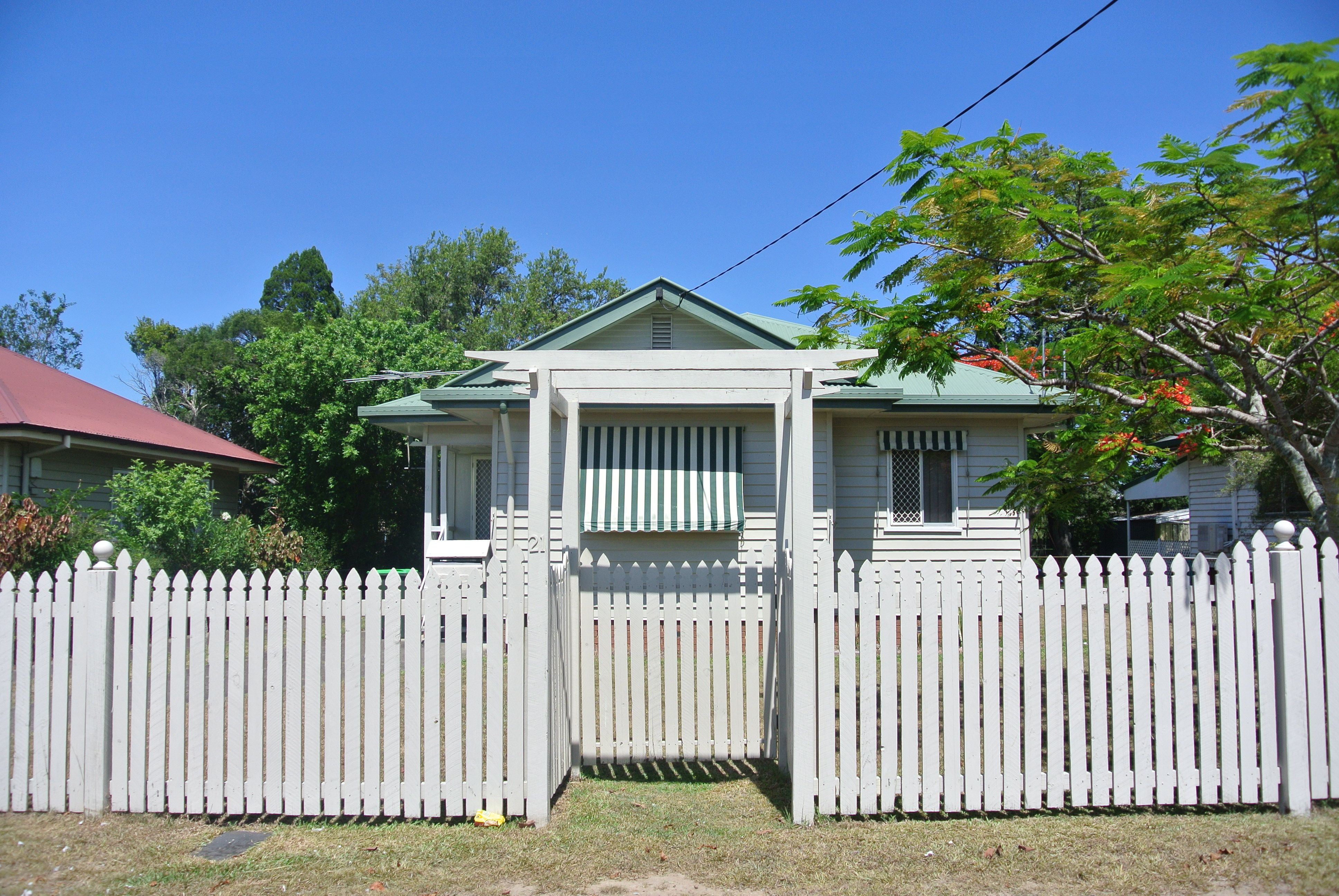 21 Malthus Street, Carina, QLD 4152
