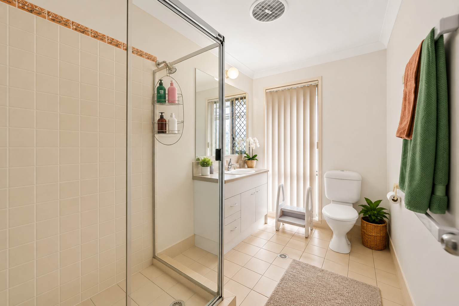 32 Whitmore Crescent — photo 14 of 19